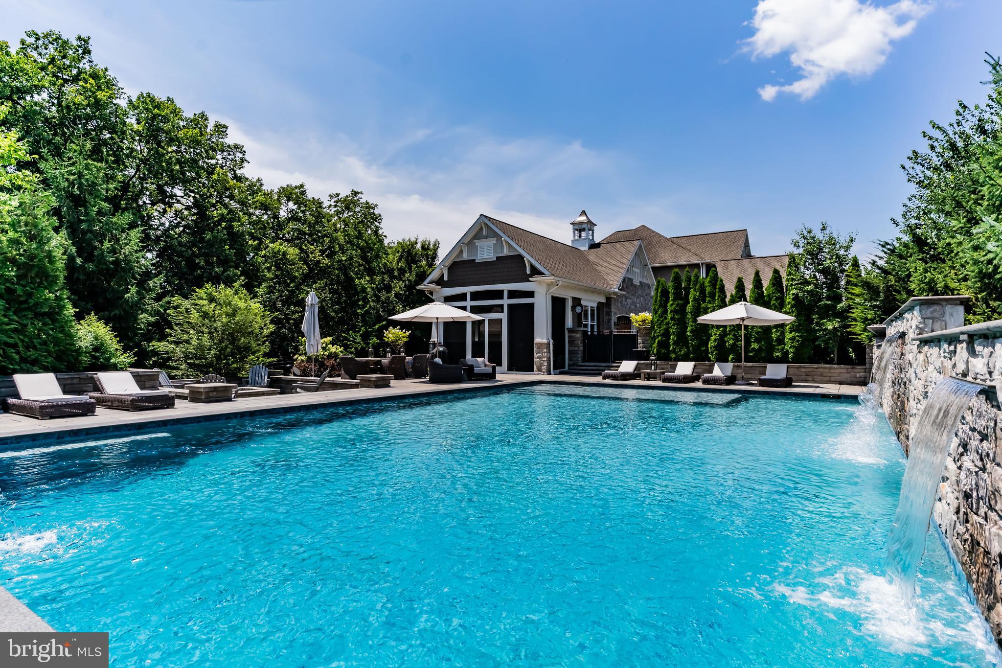 BRAEBURN ESTATES - Residential