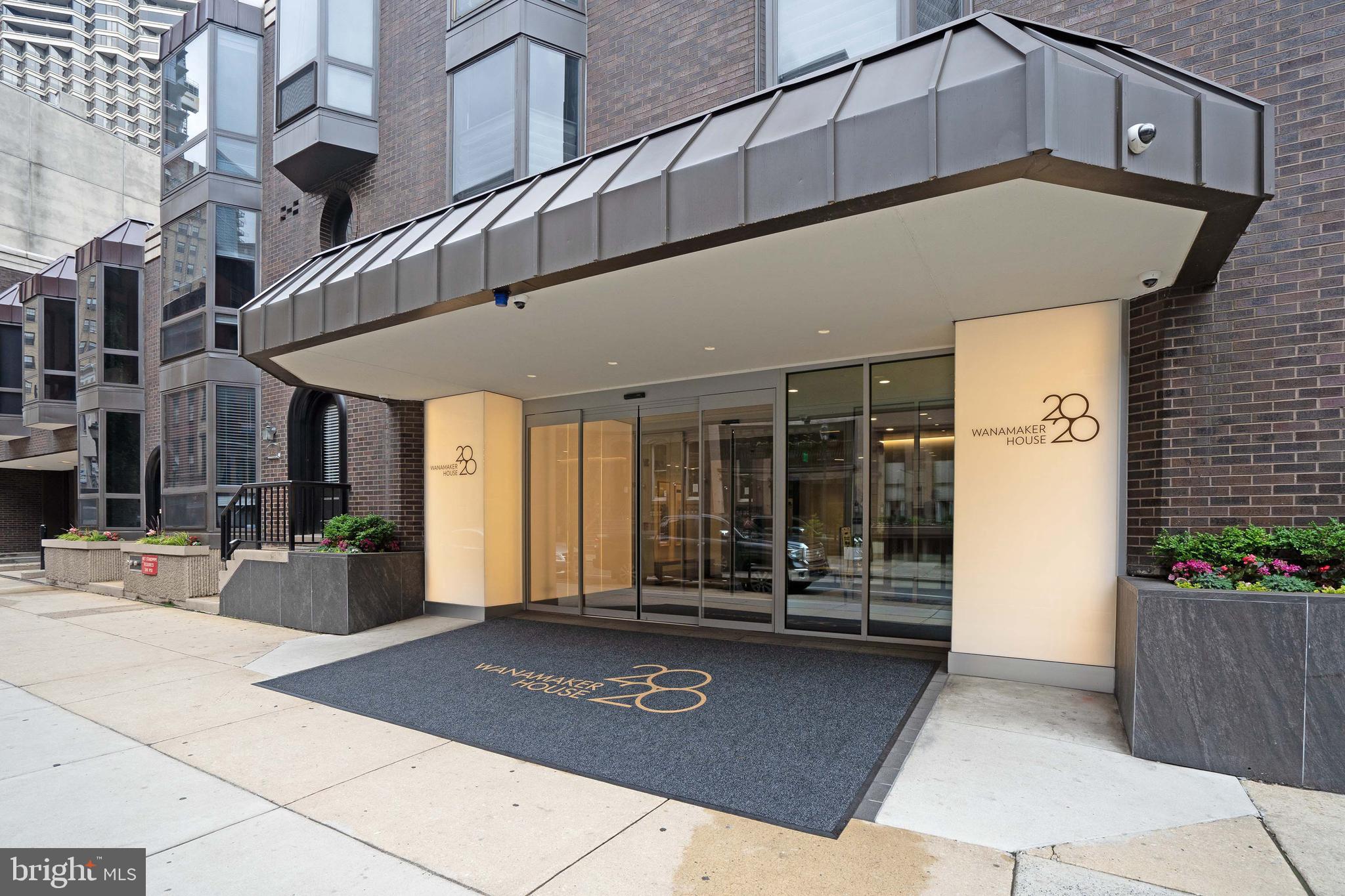 RITTENHOUSE SQUARE - Residential Lease