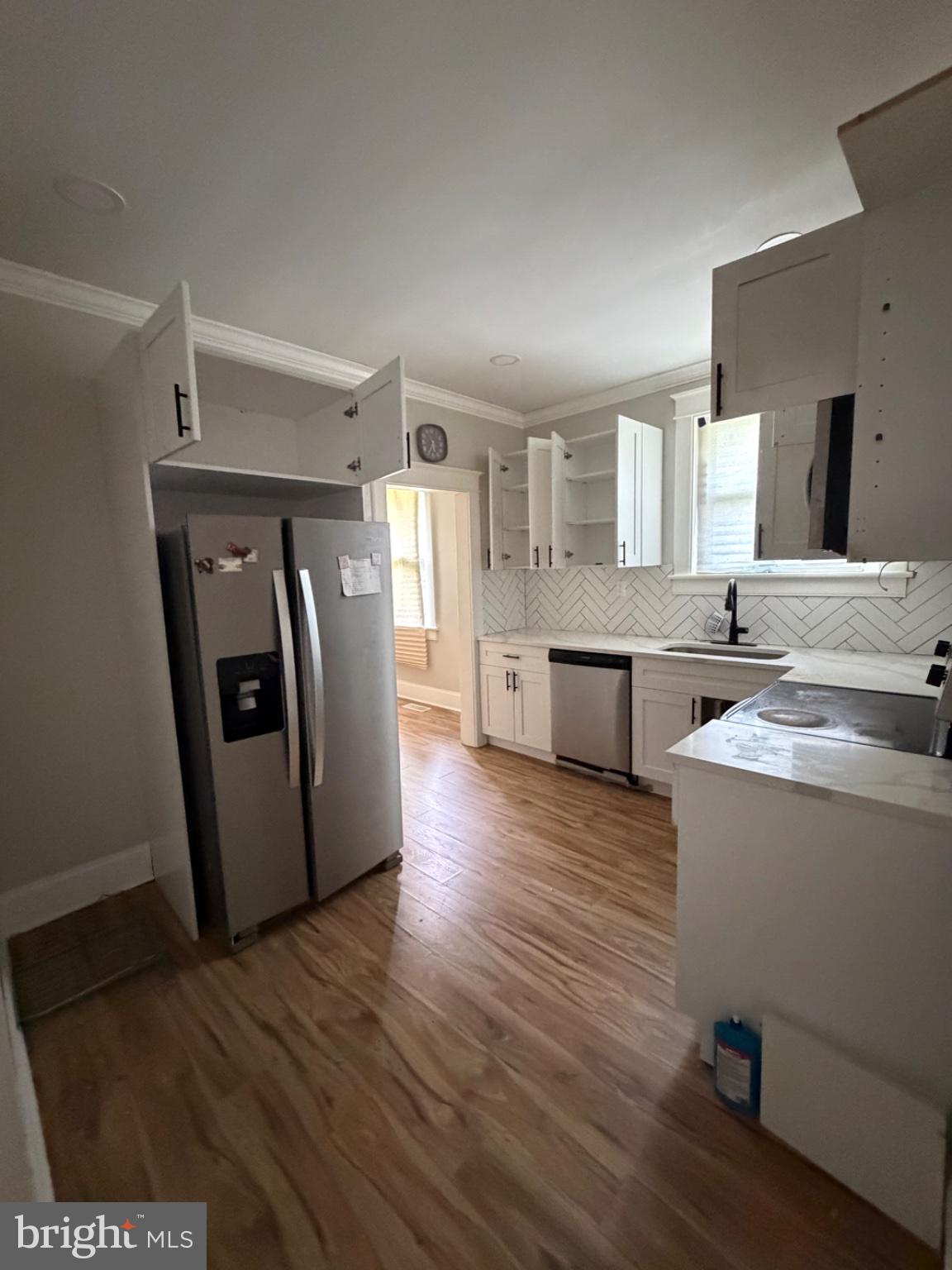 WALNUT HILL - Residential