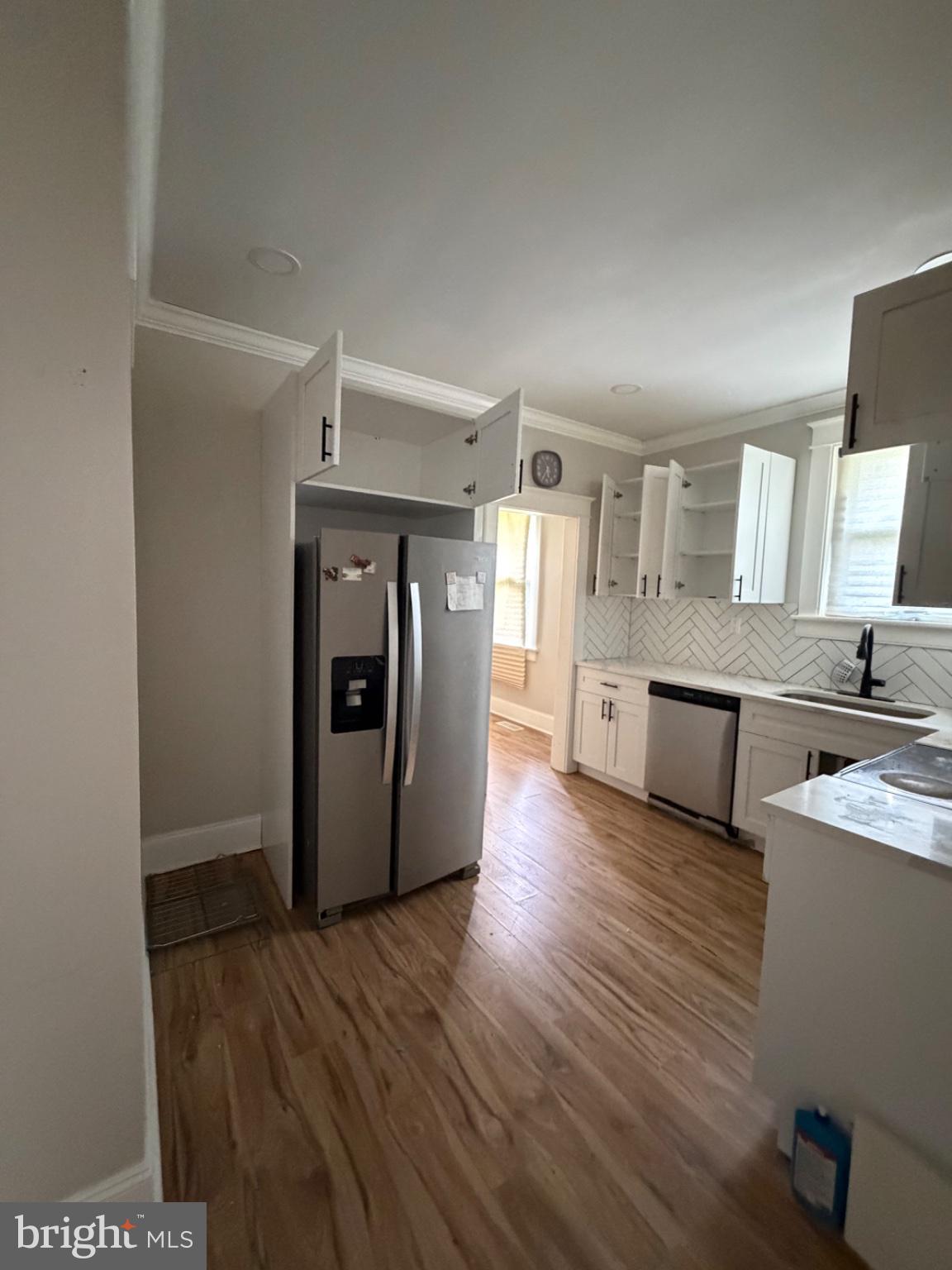 WALNUT HILL - Residential