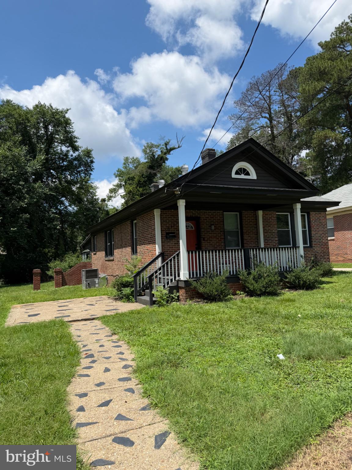 SHORT SALE OPPORTUNITY in Petersburg! Solid bungalow offering strong upside potential for renovation, resale, or rental portfolio addition. Featuring 3 bedrooms, 2 baths, and approximately 1,300+ sq ft, this property is a true value-add opportunity in an established neighborhood.
Convenient location with easy access to Fort Gregg-Adams, Colonial Heights, and major commuter routes to Richmond. Strong after-repair potential makes this an ideal project for investors or buyers looking to build instant equity.
Property is being sold AS-IS. Short sale subject to lender approval. Seller’s VA loan may be assumable, subject to lender approval and buyer qualification.  Don’t miss this opportunity to secure a high-potential property in a growing area.