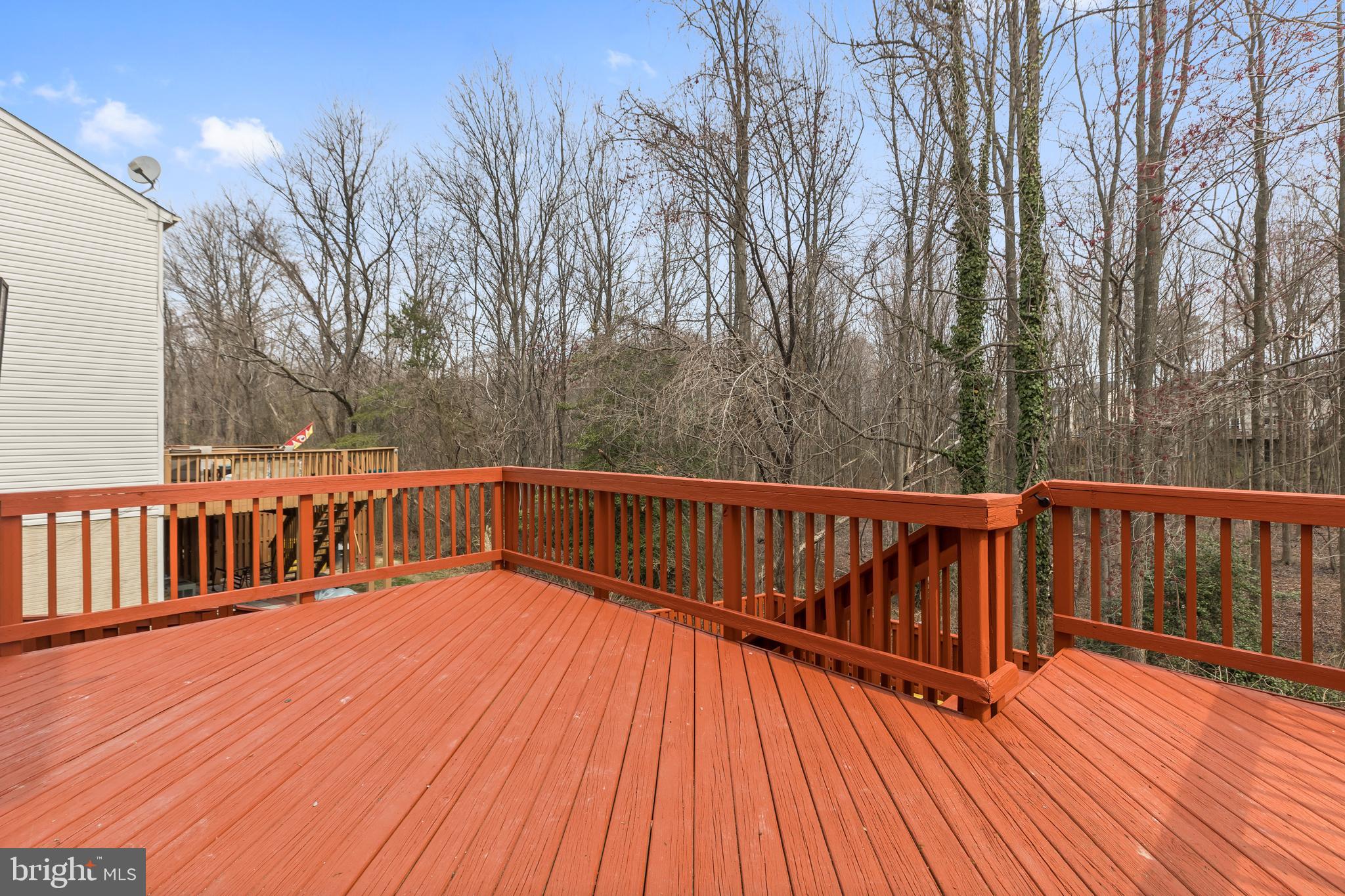 SEVEN OAKS - Residential