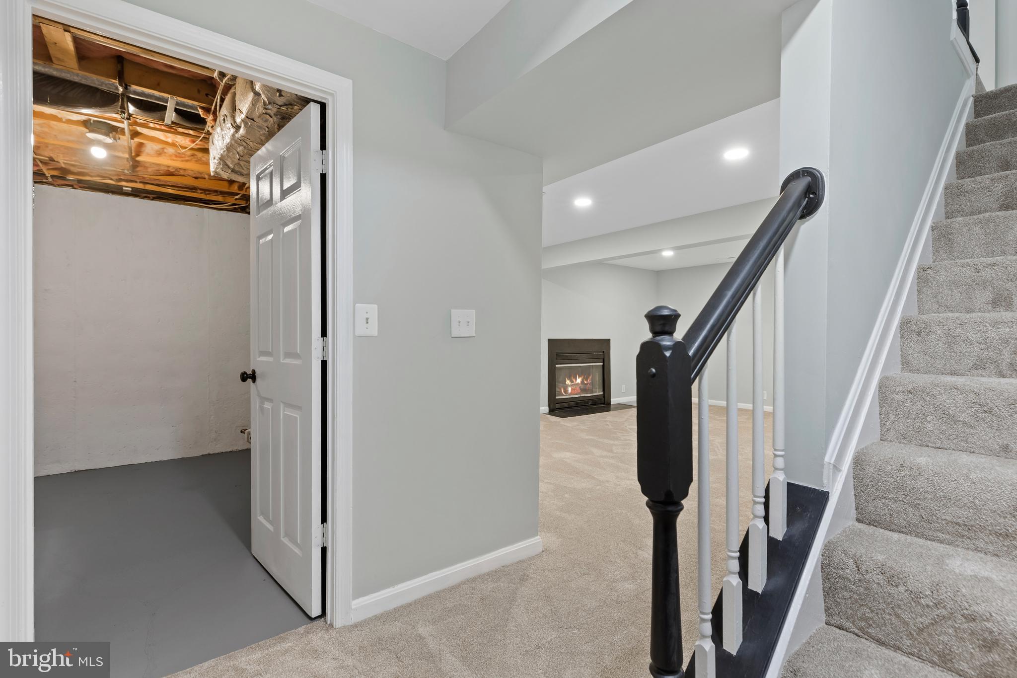 SEVEN OAKS - Residential