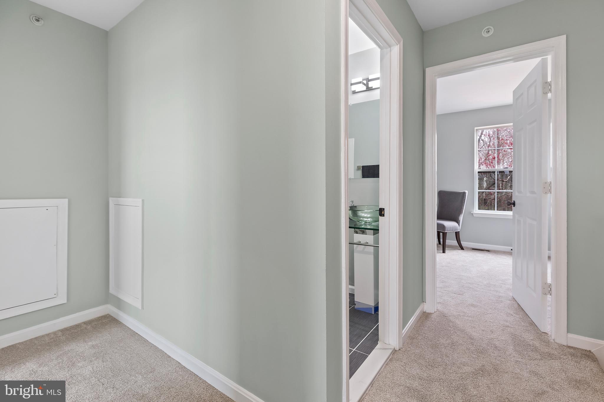 SEVEN OAKS - Residential