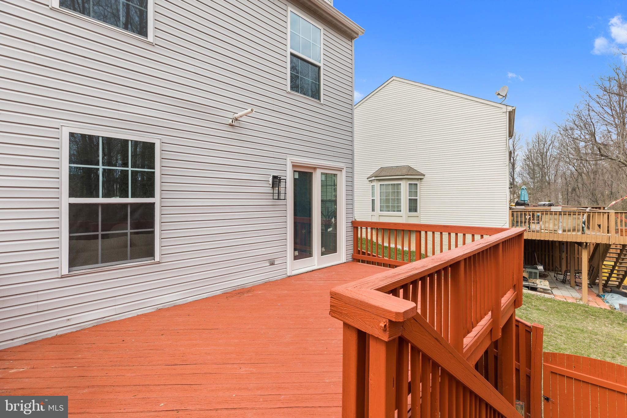 SEVEN OAKS - Residential