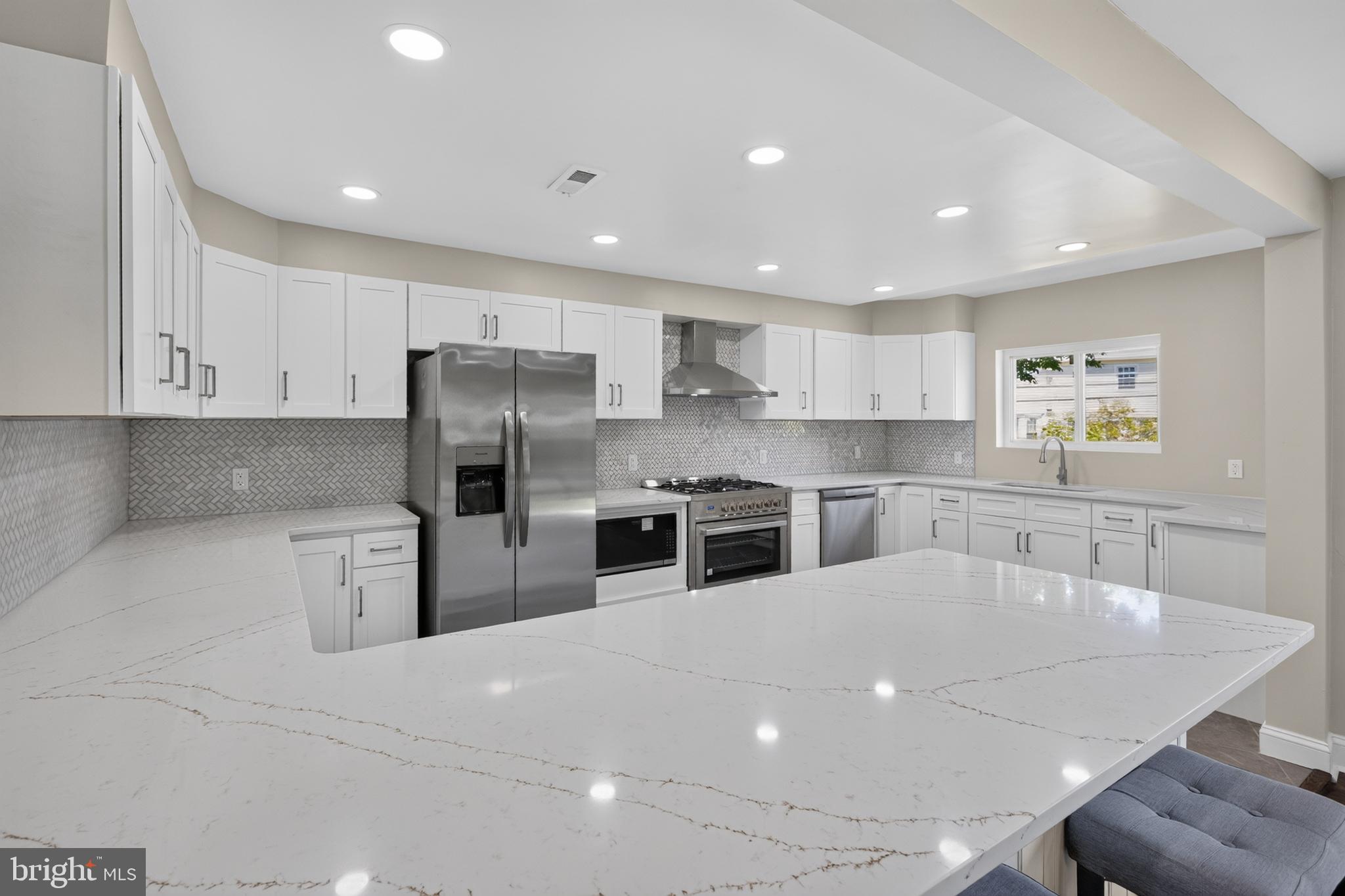 WYNNEWOOD - Residential