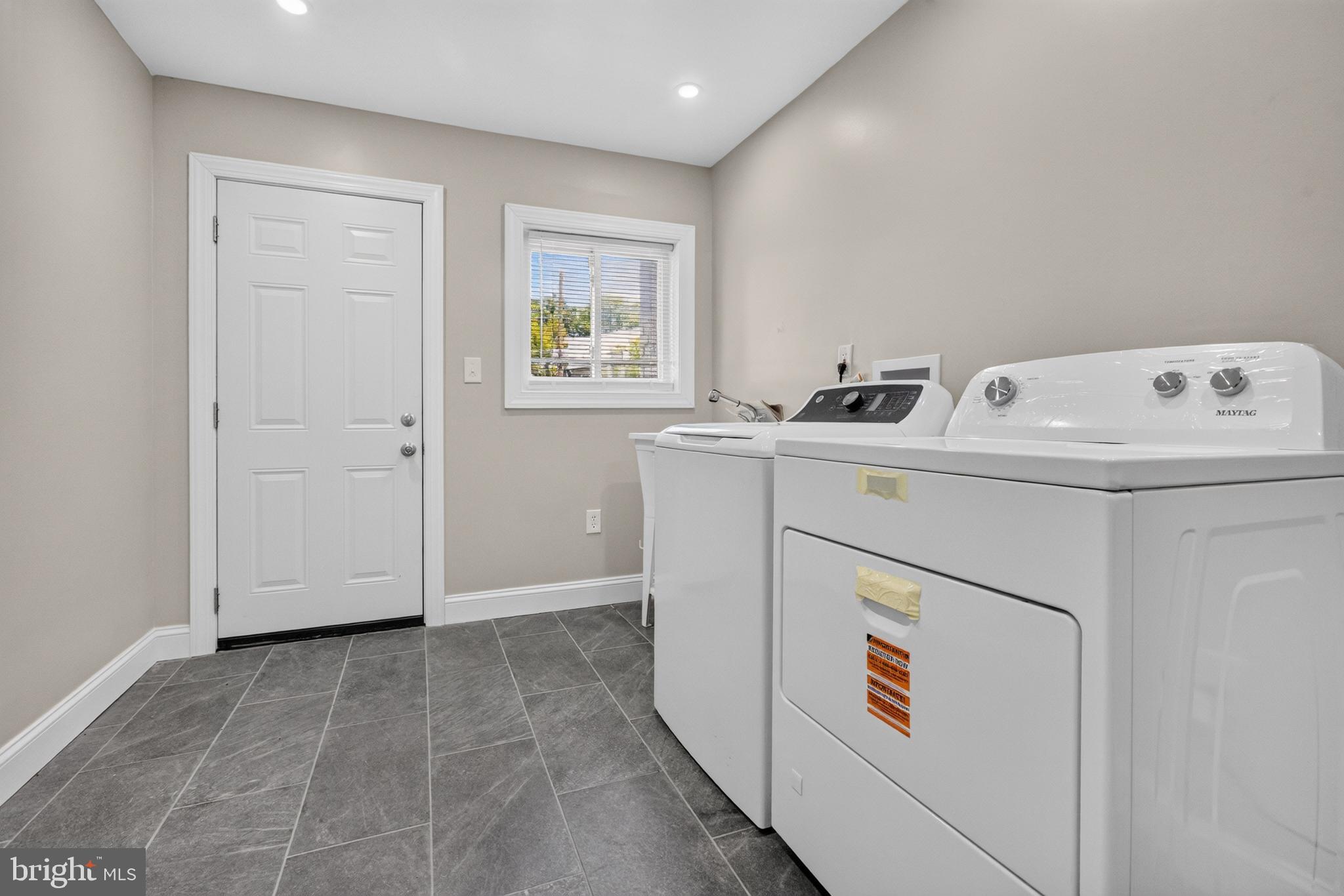 WYNNEWOOD - Residential