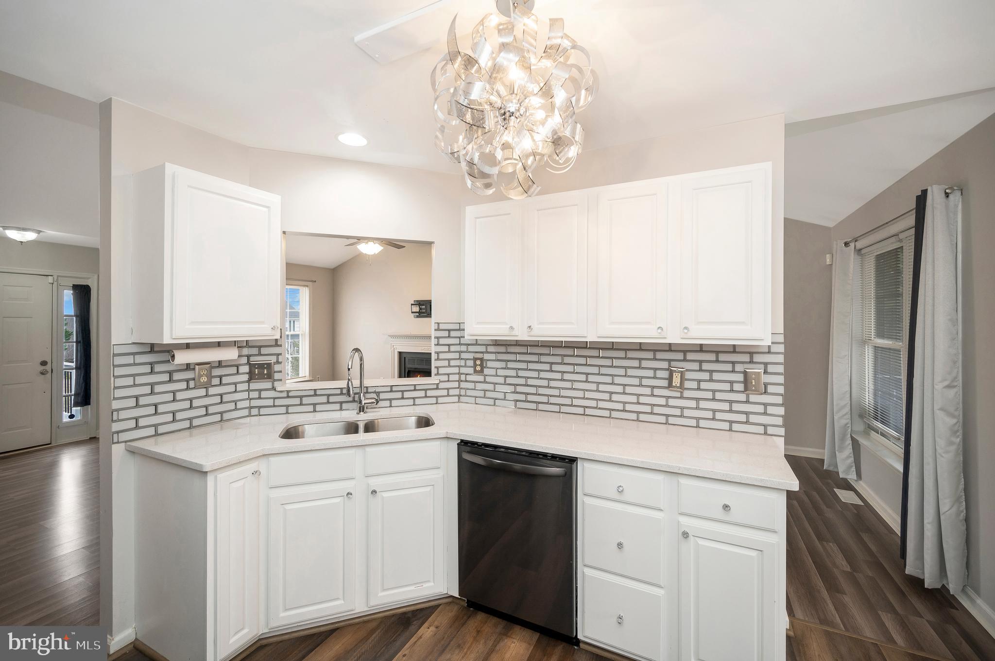 LEE'S HILL - Residential