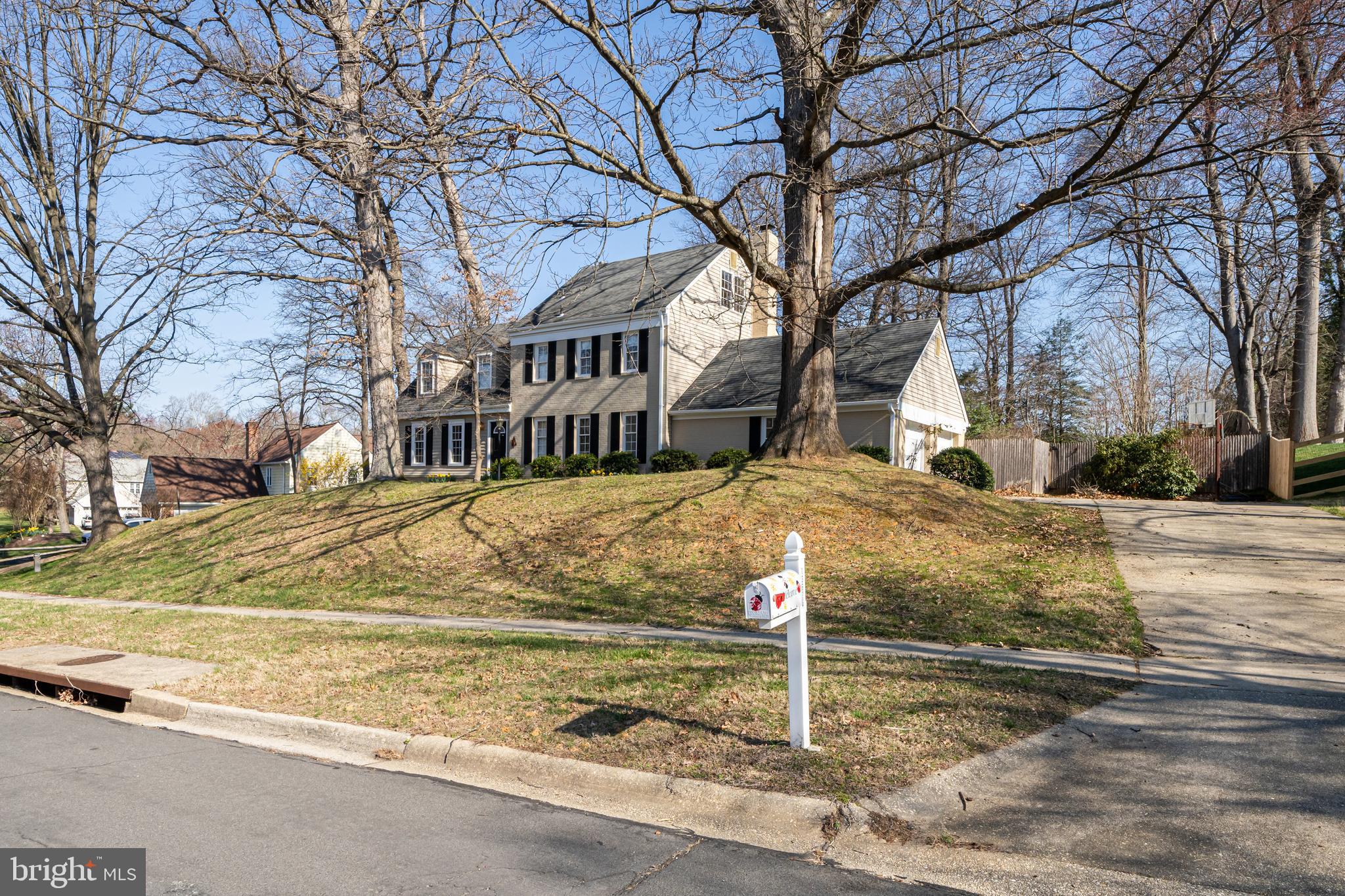 Admire this Beautiful & Lovingly Cared for Colonial in the quiet Layhill View community of Silver Spring. This home boasts Ceramic flooring in the Center Hall through the Kitchen with Gleaming Hardwood floors in the Formal Rooms. Custom Columns & Moldings complement the LR & DR. The Large Kitchen features Stainless Steel appliances including  a Gas Range w/Double ovens & Hood Vent. The Stately Oak Cabinetry is topped with sleek Granite & floor to ceiling cabinets flank the Refrigerator.  The home desk sits under a window & an innovative HalfRound of granite serves as a Breakfast Table/Work Space. The adjacent Family Room has Gorgeous Travertine Floors & a Brick Wall fireplace w/Hearth Seating.  Glass doors lead out to the back patio & yard. A convenient Coat Room leading to the 2-car Garage has Beadboard wainscoting, a seating bench & Coat hooks. The Laundry is off the same corridor.  A Powder Room completes the Main Level. The UL has the Master & 3 add'l bedrooms, all with Hardwood floors. Two full Bathrooms serve the 2nd level. The Top Floor features a 5th Bedroom w/wood floors, vaulted ceiling & closet storage. The Lower Level Recreation Room features LVP, recessed Lighting & Storage/Utility Room. This home is close to Transportation, Bus-stops, Metro, Schools, Shopping  & several nearby Parks & Rec Centers. There is access to 495 Beltway, the ICC, Georgia Ave, Columbia Pike & I270.