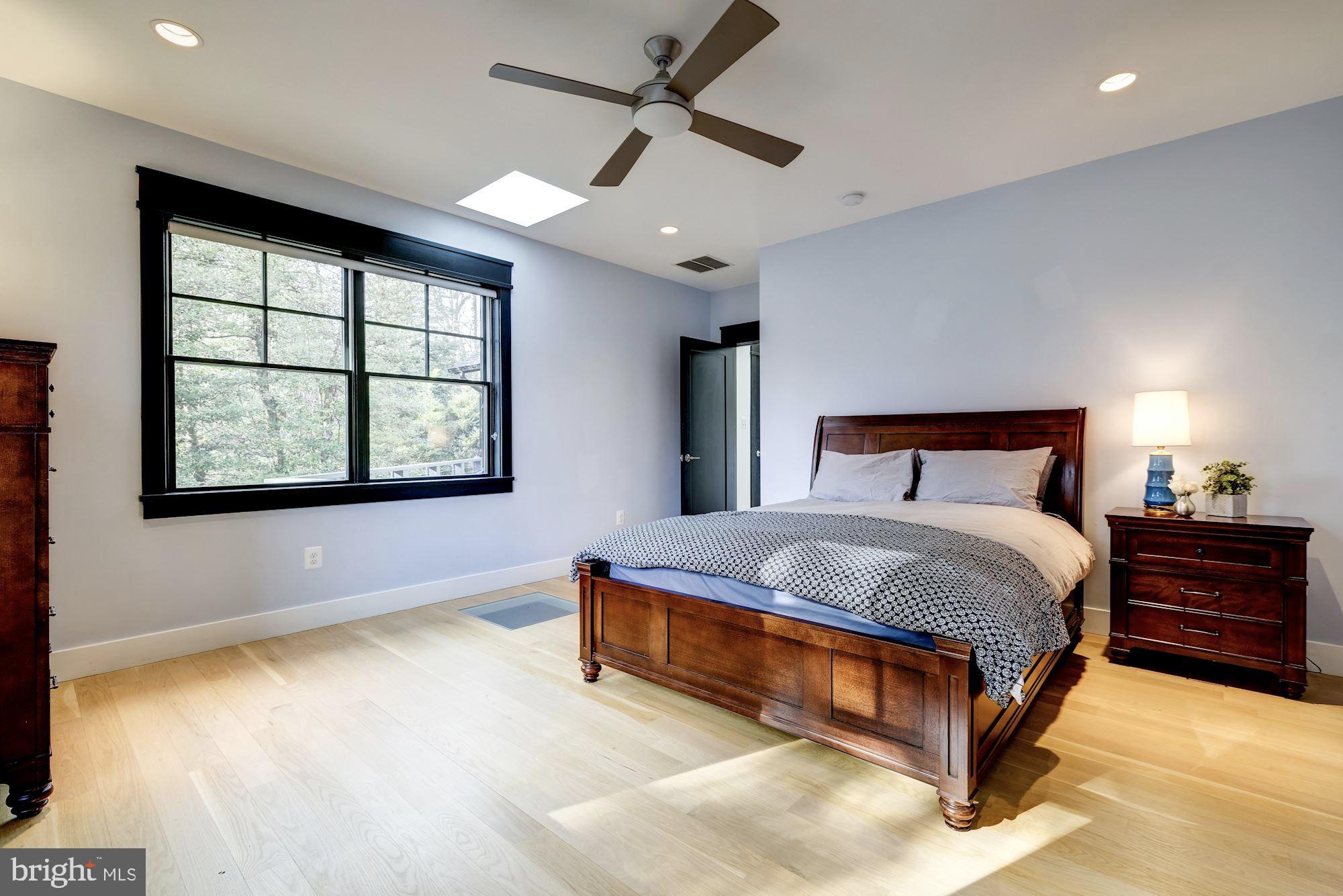 LYON PARK - Residential