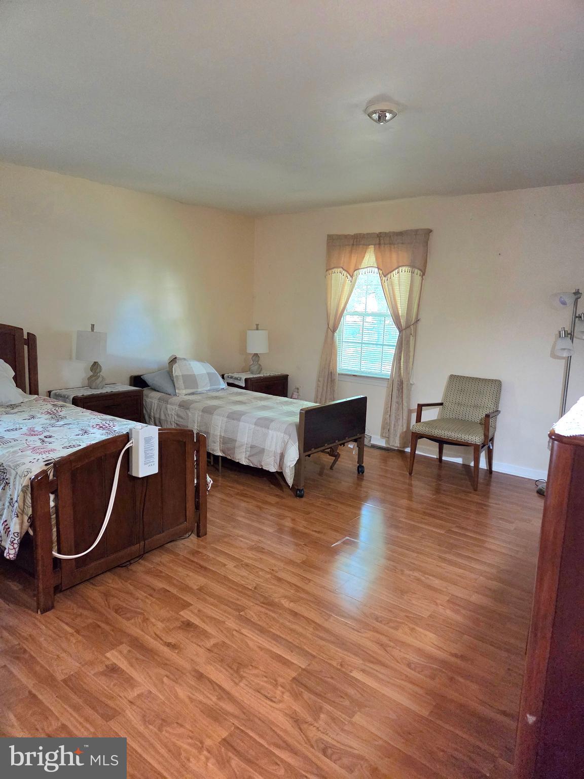 PT WHEATON OUT - Business Opportunity