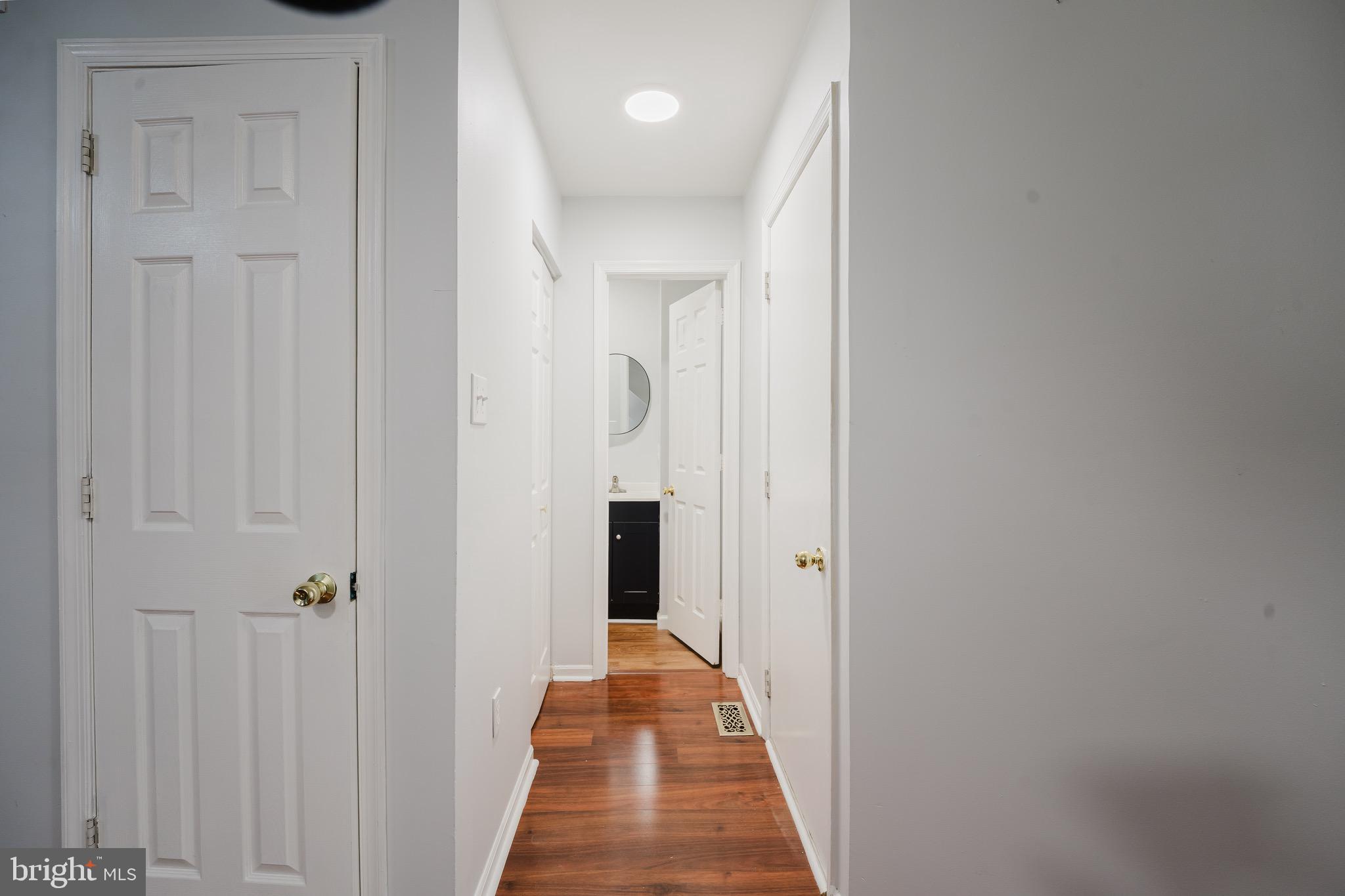 LAKESIDE AT RIVERS - Residential