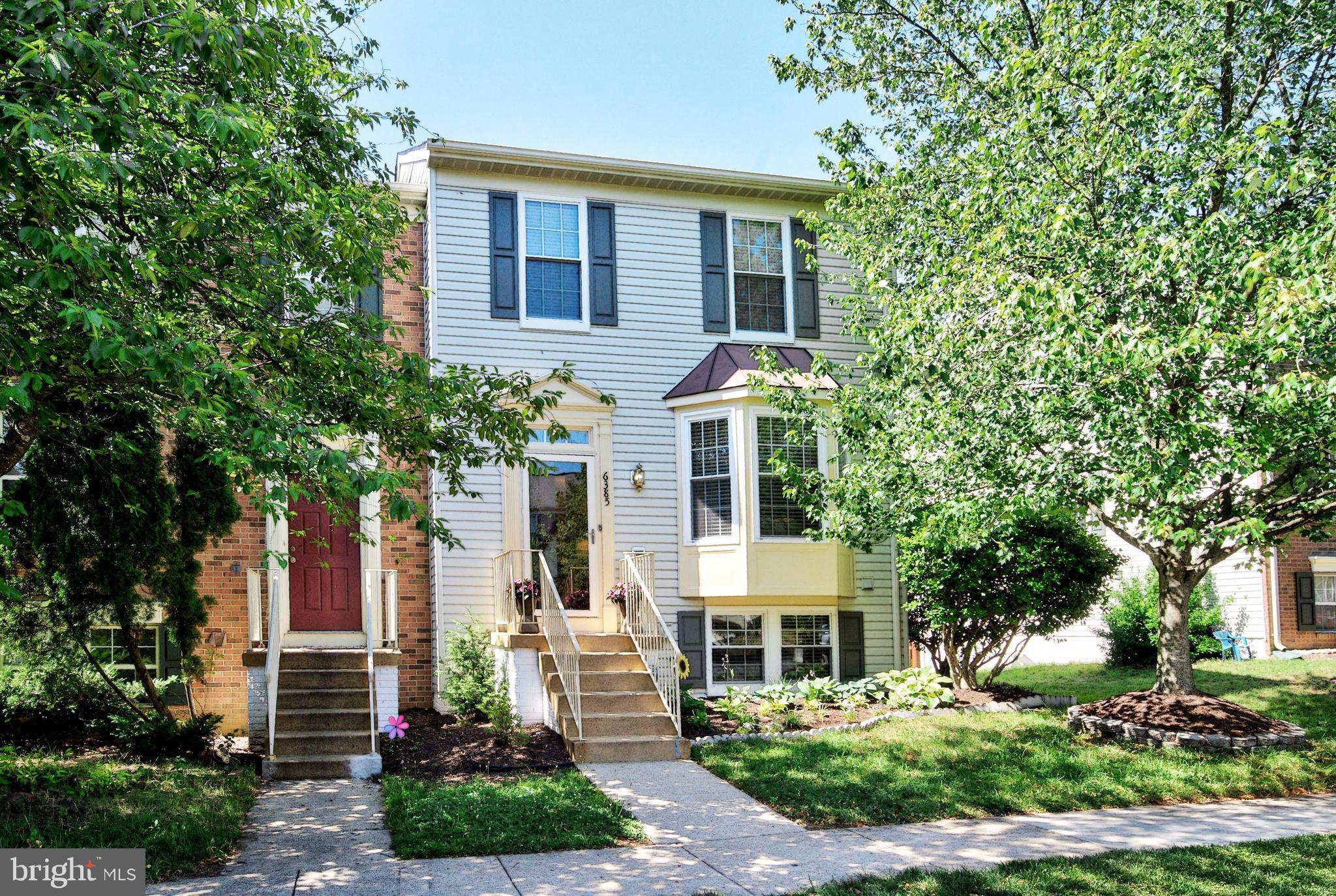 This one lives large. At nearly 2,000 square feet across three finished levels, this end-unit townhome in Greenwood delivers the kind of space that's hard to find at this price point. Open, airy living areas alongside defined formal spaces, giving everyone room to spread out.
Freshly refinished hardwood floors gleam on the main level, complemented by fresh paint and sun pouring in through the extra windows that come with being an end unit. The updated kitchen with stainless steel appliances and granite countertops flows into the dining area, and just beyond that, a deck with stairs to your fully fenced backyard — your own private outdoor escape.
Upstairs, three spacious bedrooms with new carpet (2025) include a primary suite with a walk-in closet. Head downstairs and you've got a full rec room with a gas fireplace — perfect for movie nights, a home office, a guest suite, whatever you need it to be.
And the big stuff? Already done. Roof (2018), Windows -1 (2019), HVAC (2020), Pella slider (2021), solar panels (2023), washer/dryer (2025). This home has been meticulously cared for — just move in.
Two assigned parking spots, a community pool, and a free neighborhood shuttle with direct access to Franconia-Springfield Metro round out the package. Plus you're minutes from I-95/495, Fort Belvoir, the Pentagon, and Springfield Town Center.
Spacious, updated, and move-in ready — this is townhouse living at its best!