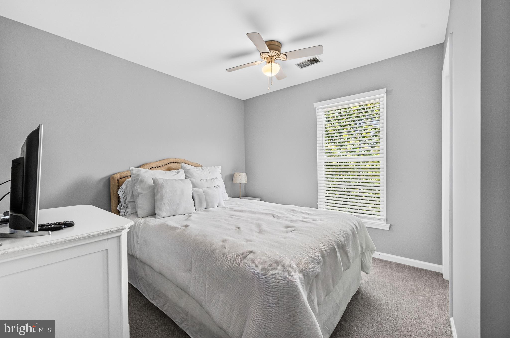 JAPONICA - Residential