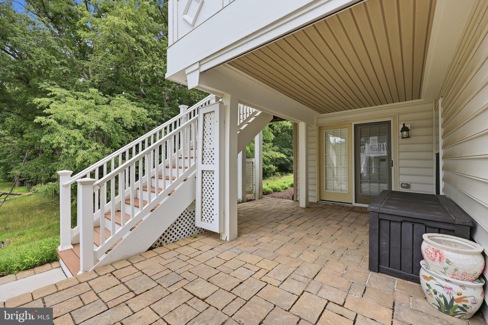 SIGNATURE CLUB AT GREENVIEW - Residential