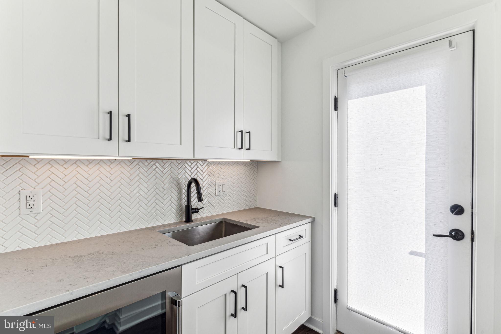 NORTHBANK - Residential