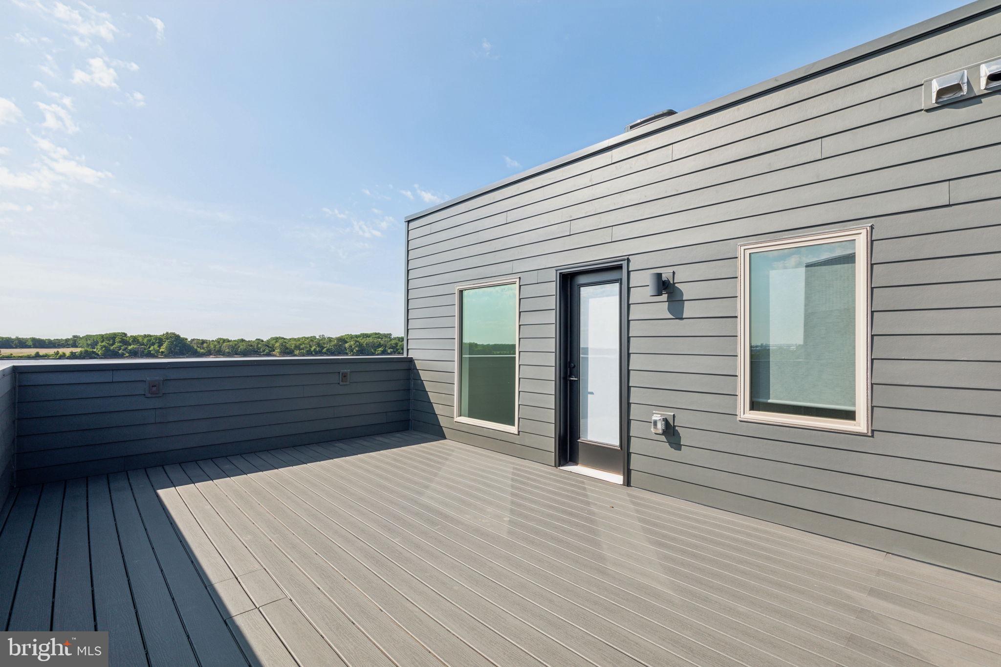 NORTHBANK - Residential