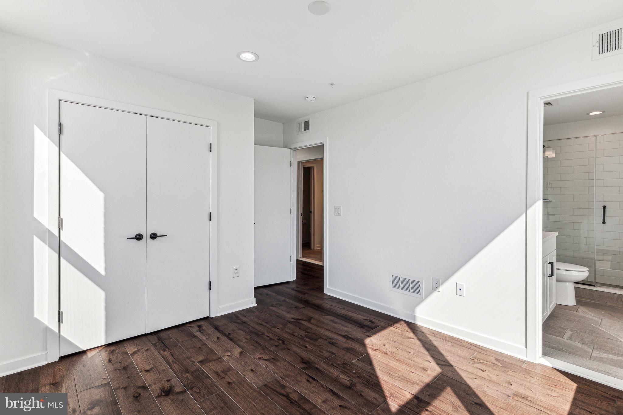 NORTHBANK - Residential