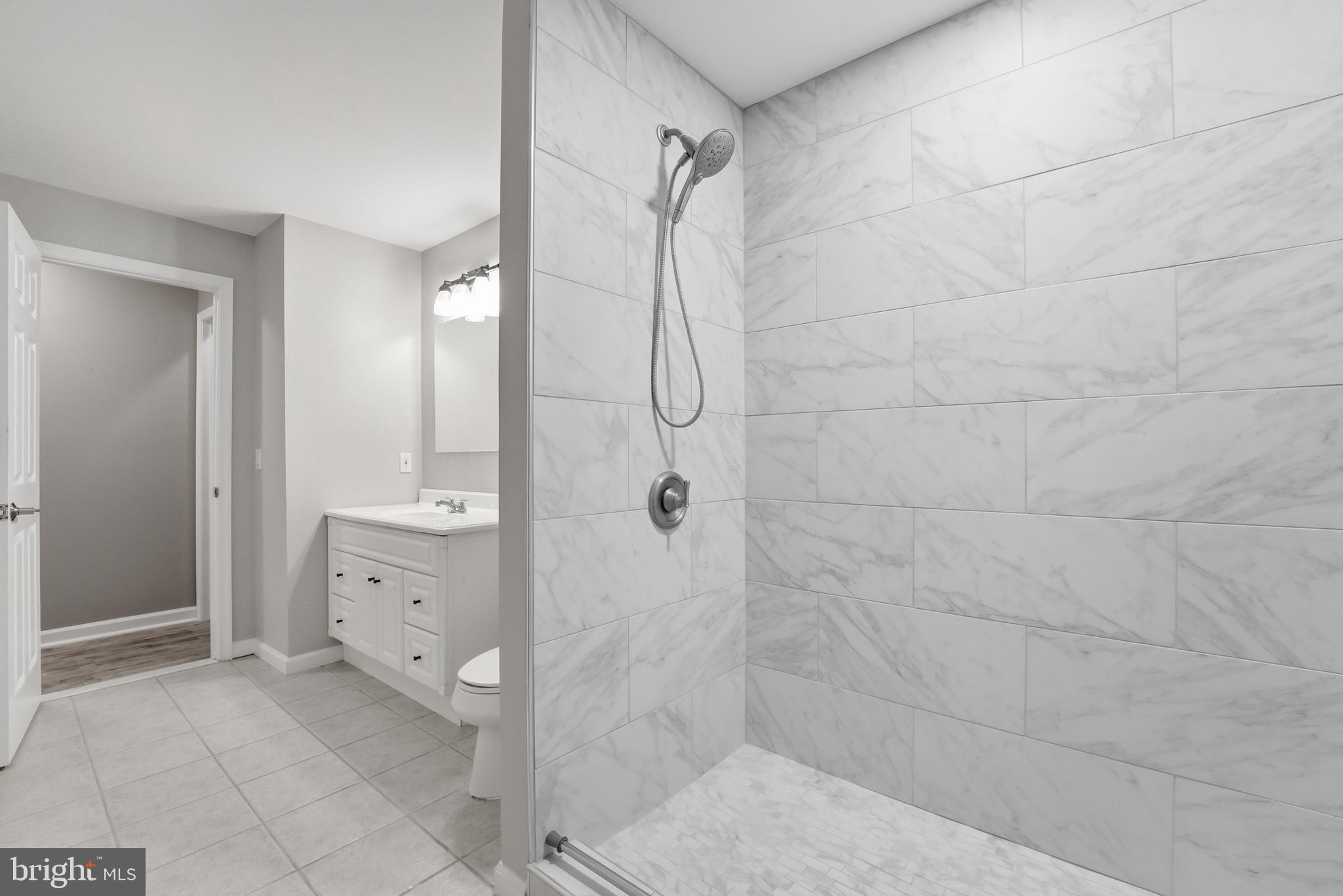 SOUTH WALES - Residential