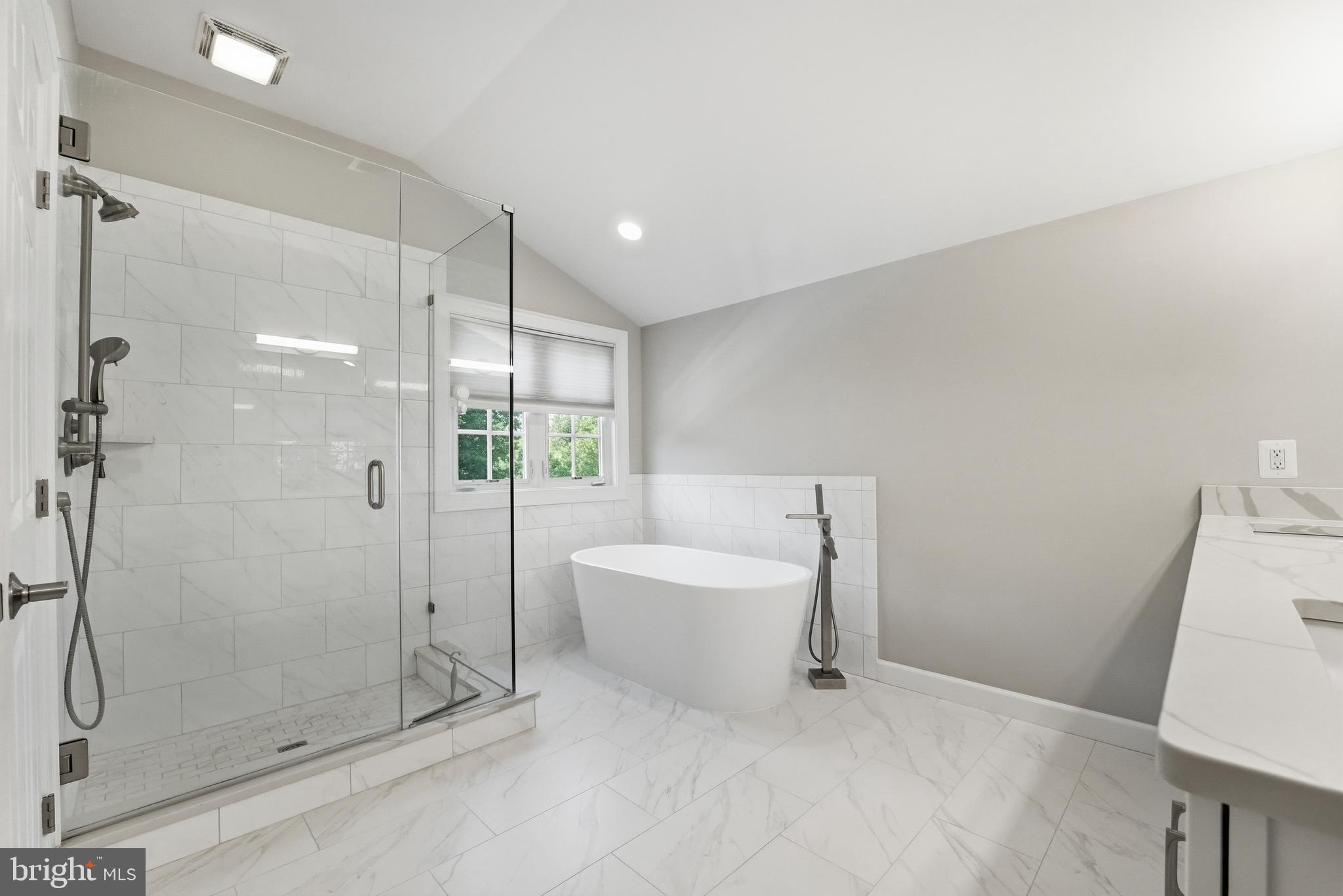 SOUTH WALES - Residential