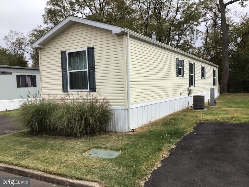 PENNWOOD CROSSING - Residential