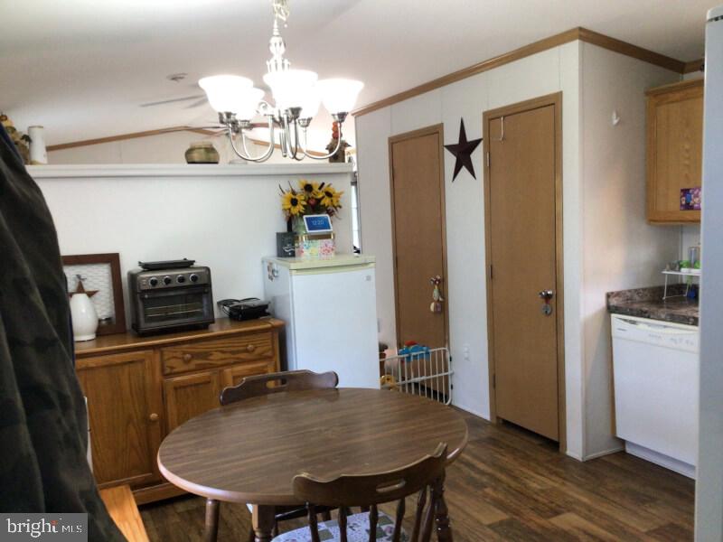 PENNWOOD CROSSING - Residential
