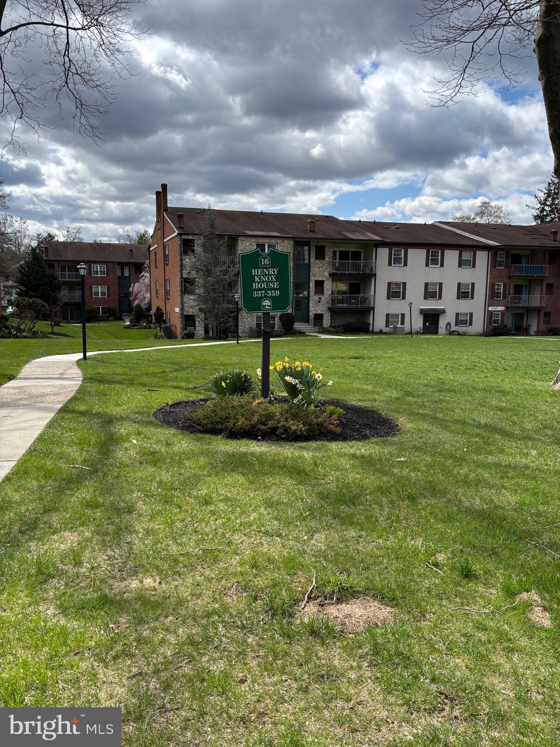 GLENHARDIE - Residential Lease