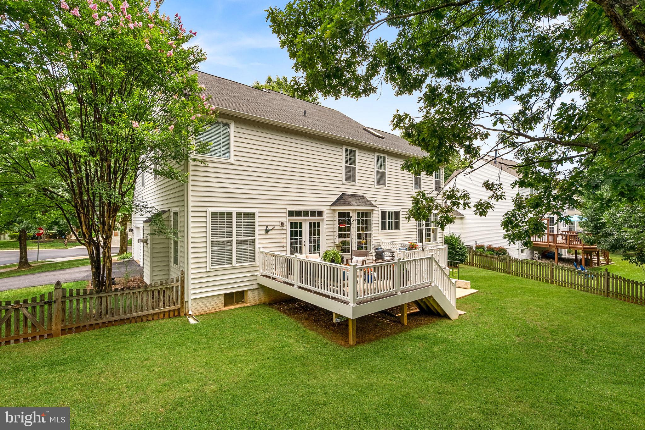 BROADLANDS - Residential