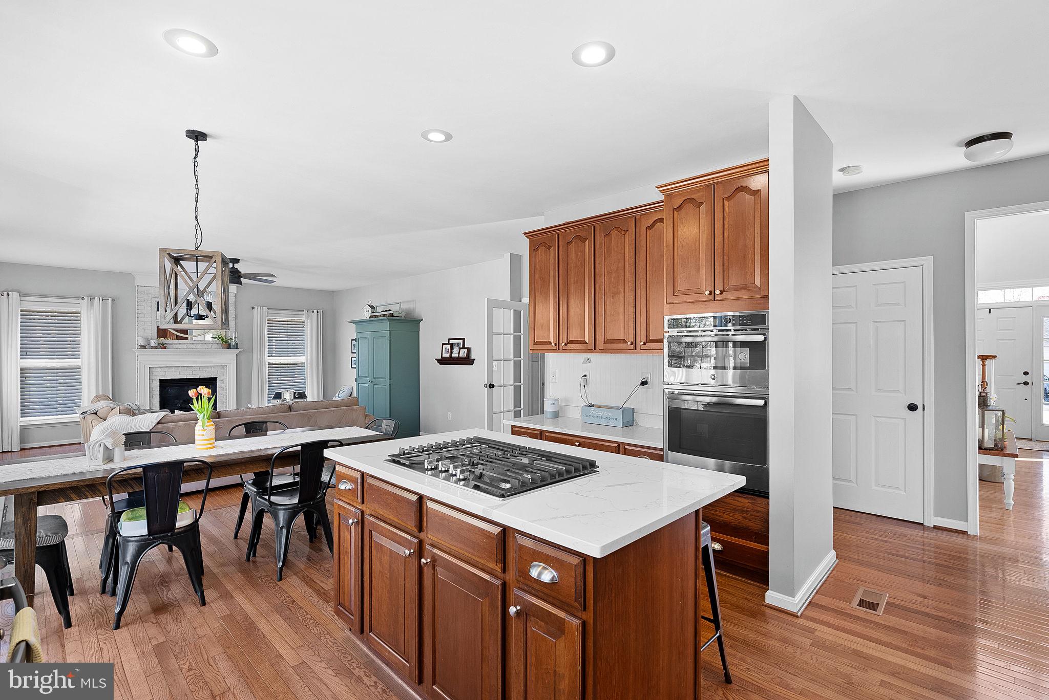 BROADLANDS - Residential