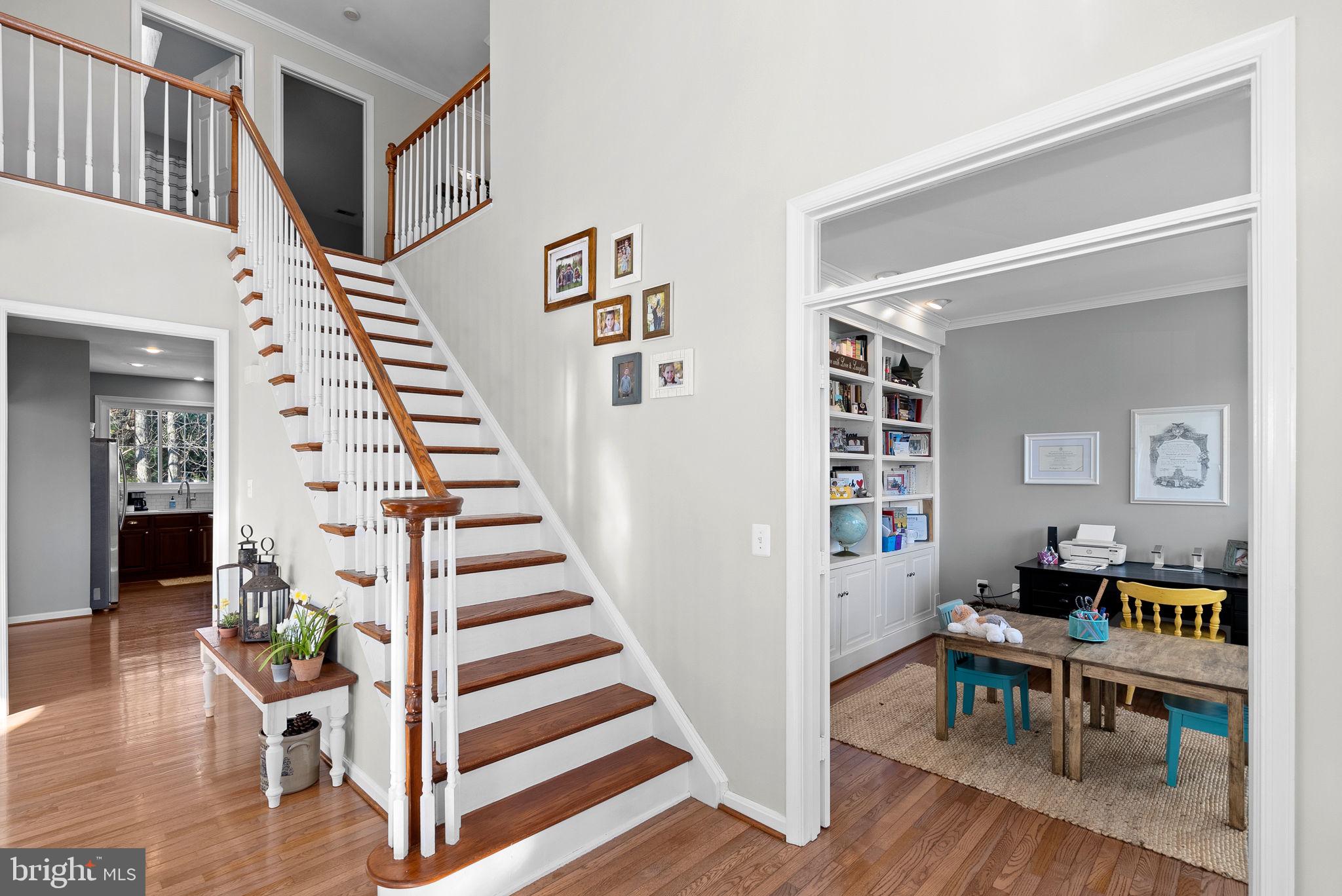BROADLANDS - Residential