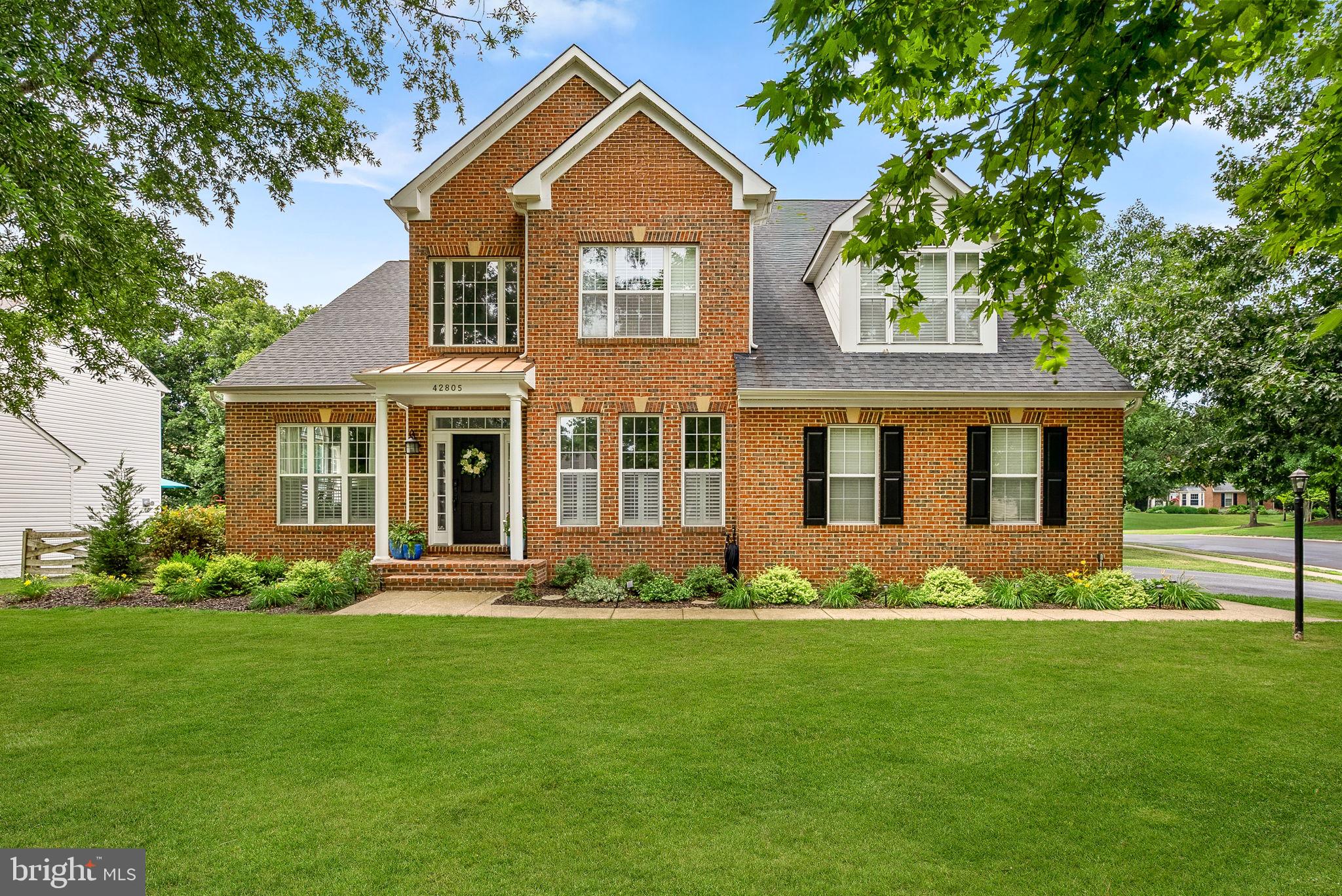 BROADLANDS - Residential