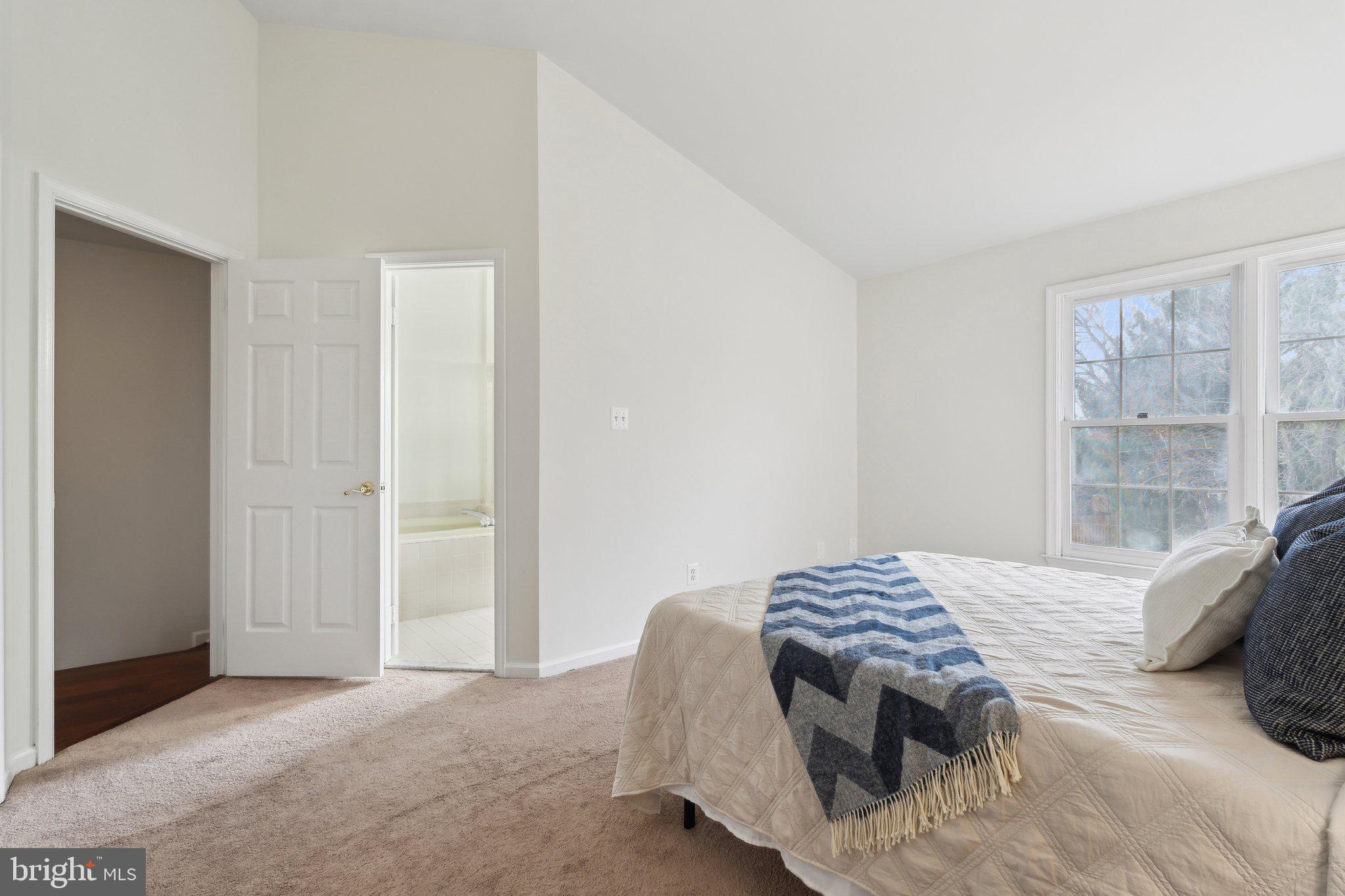FOX CREEK - Residential