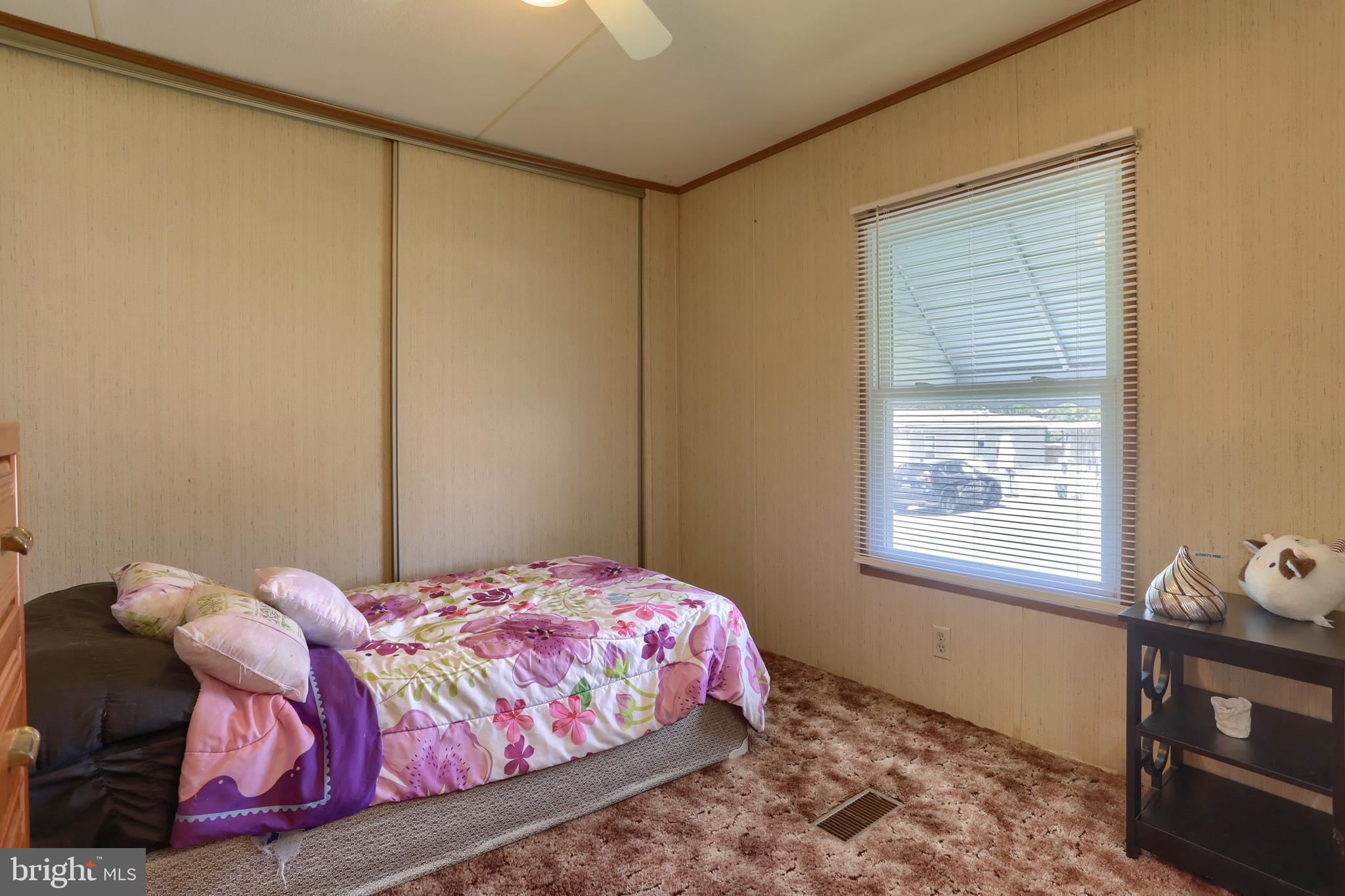 NORTHCREST ACRES - Residential