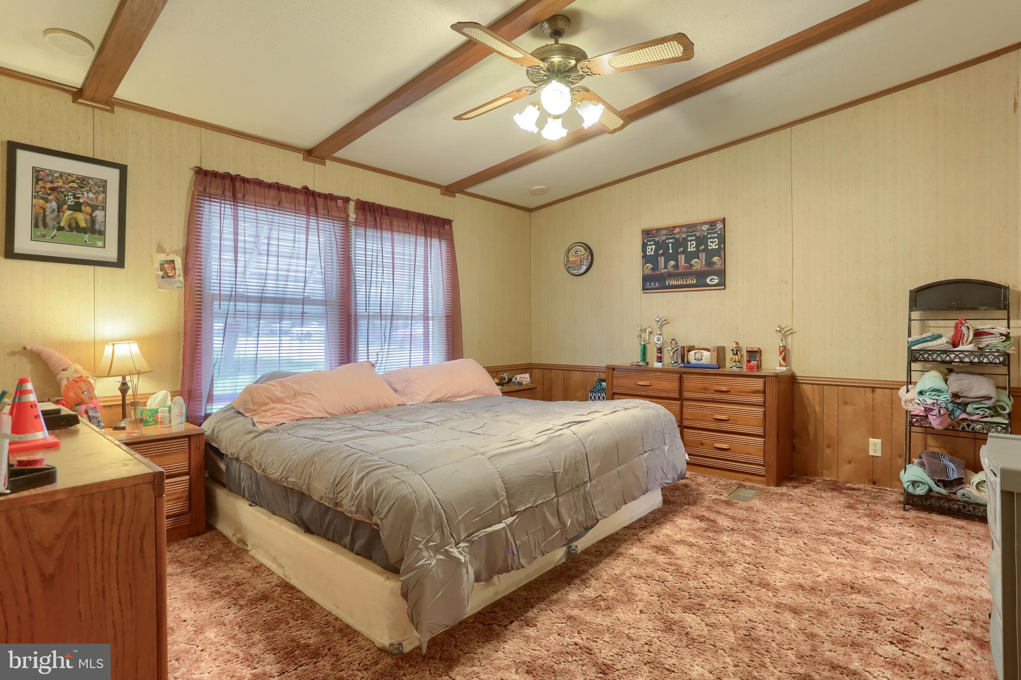 NORTHCREST ACRES - Residential