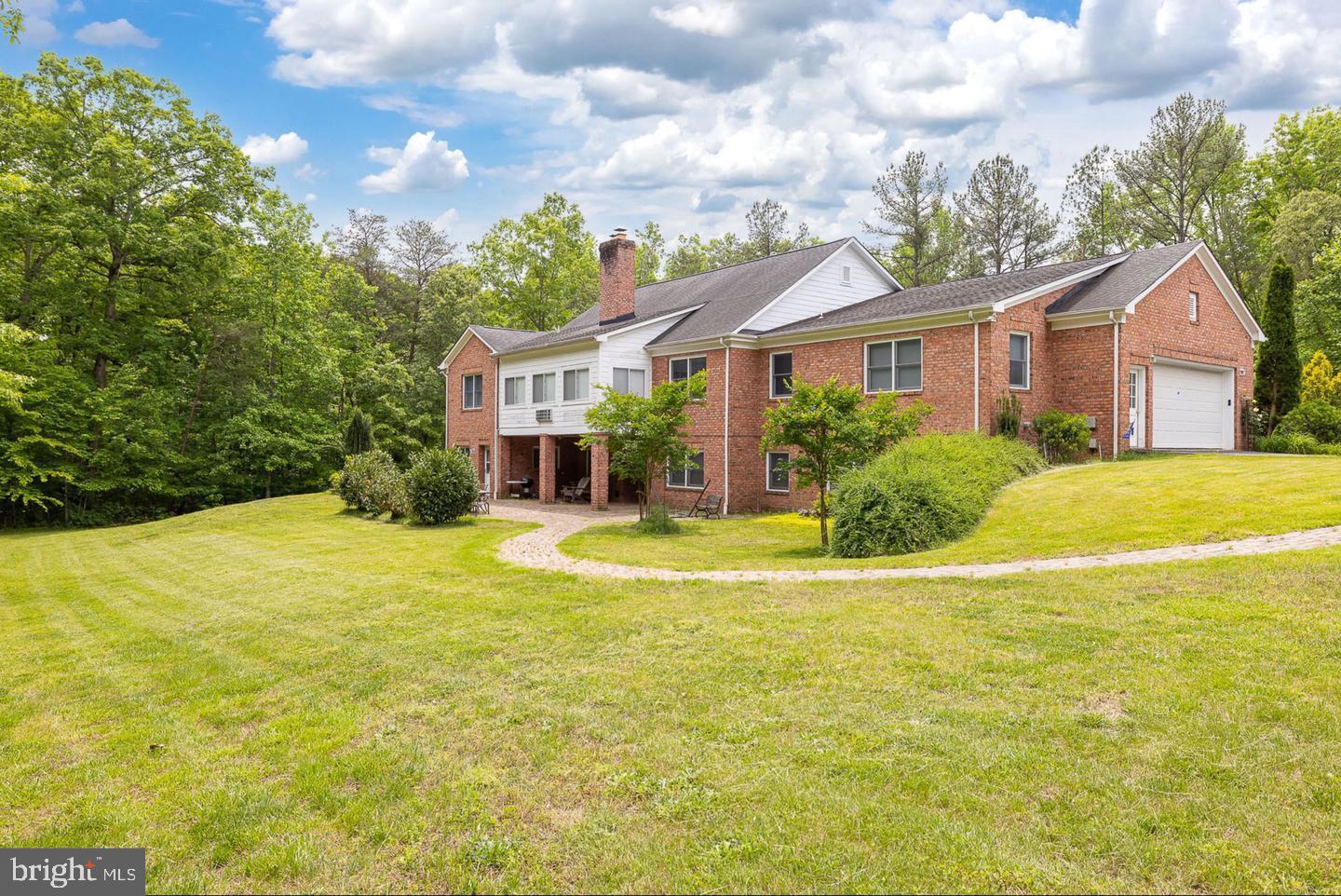 DOGWOOD AIR PARK - Residential