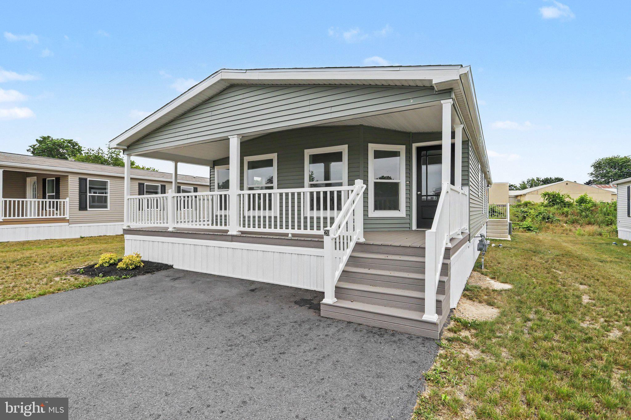 SHADOWSTONE VILLAGE - Residential