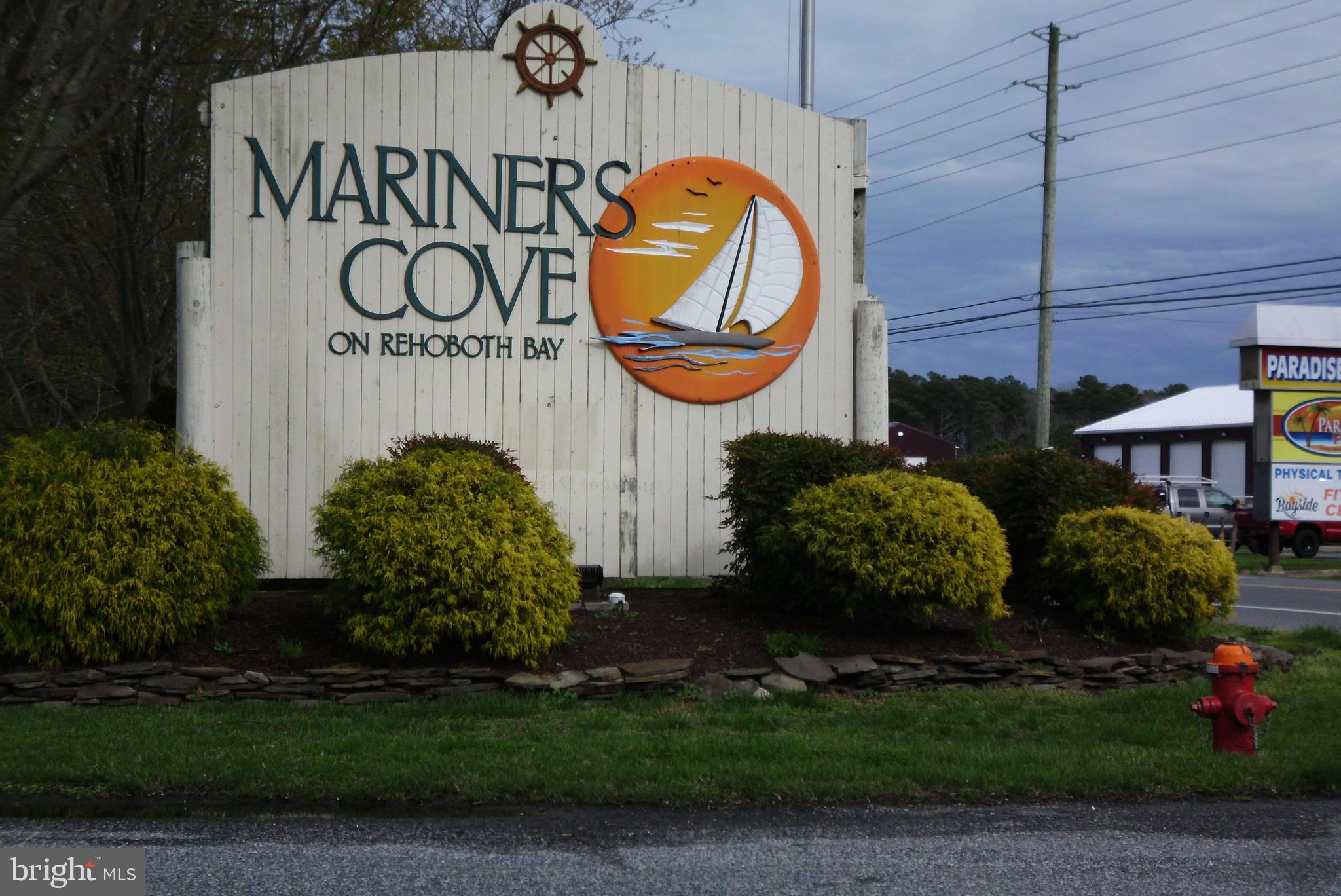 MARINERS COVE - Residential