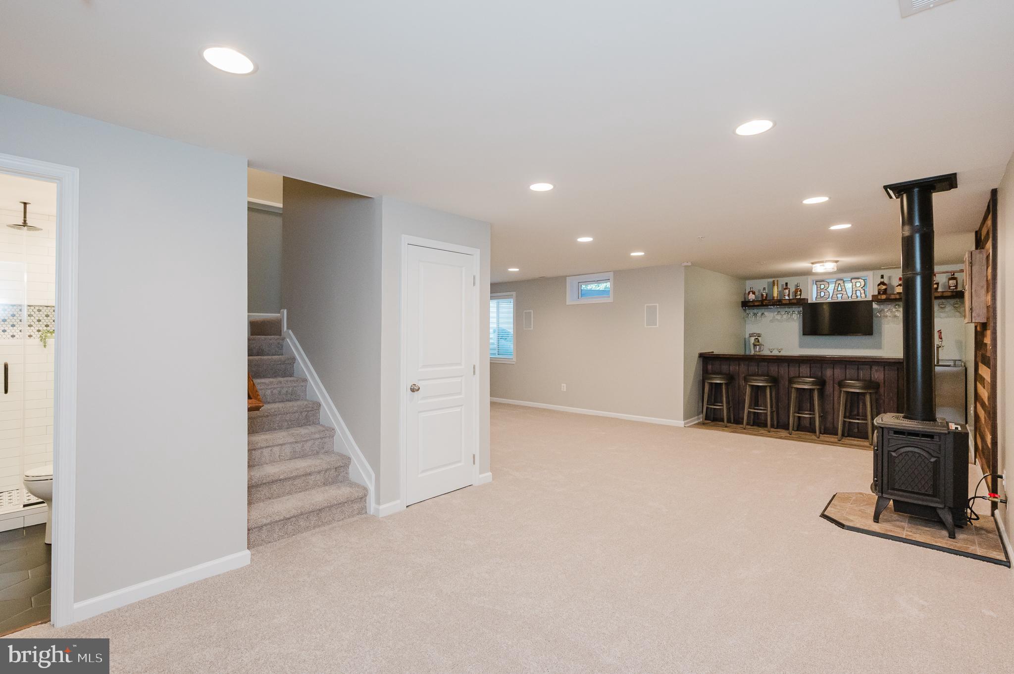 LAKES AT STANSBURY SHORE - Residential