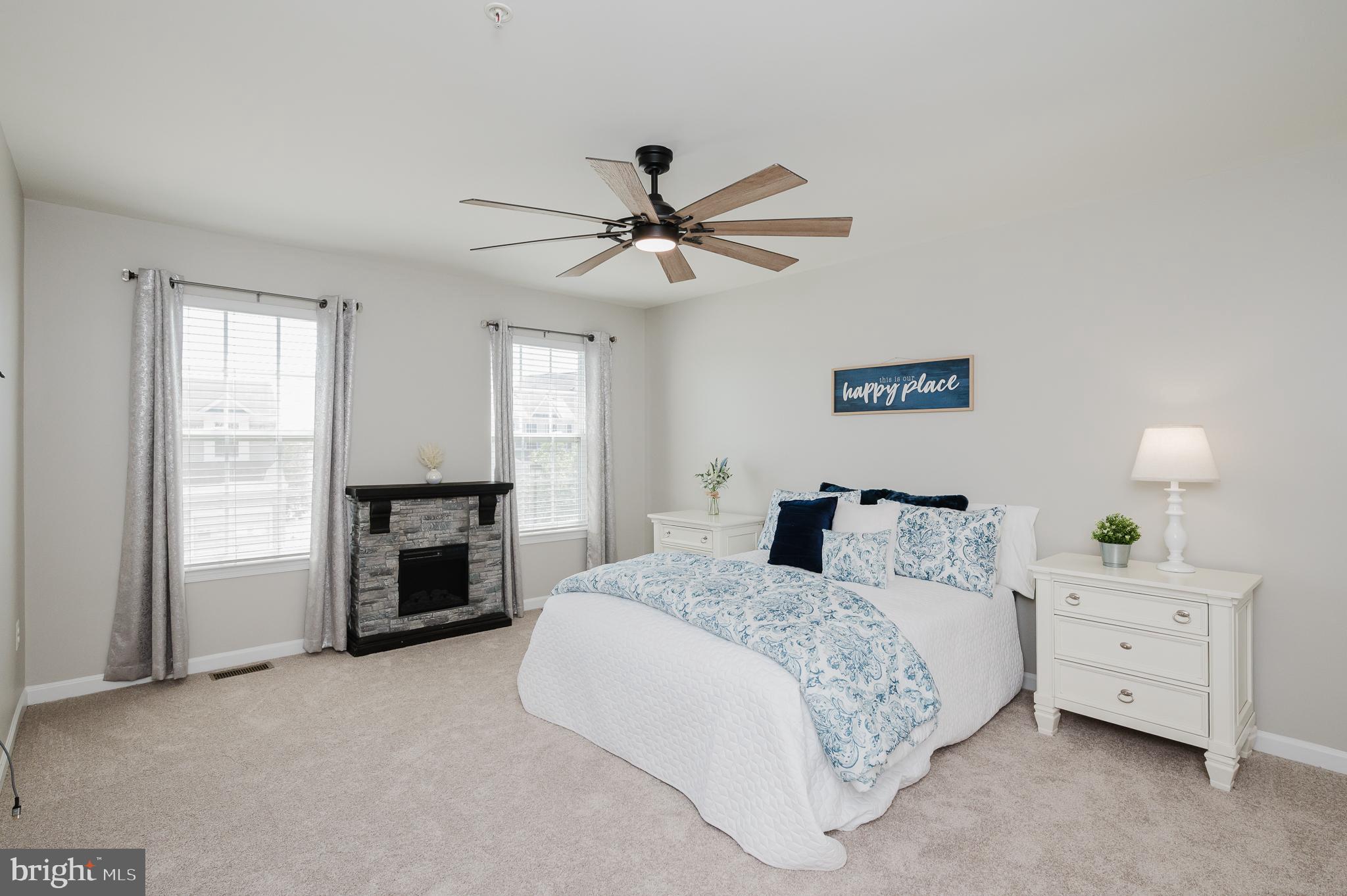 LAKES AT STANSBURY SHORE - Residential