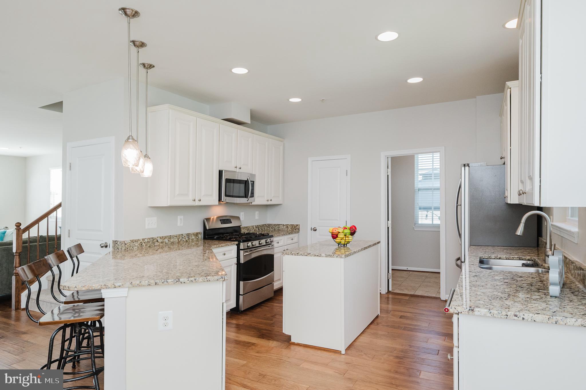 LAKES AT STANSBURY SHORE - Residential