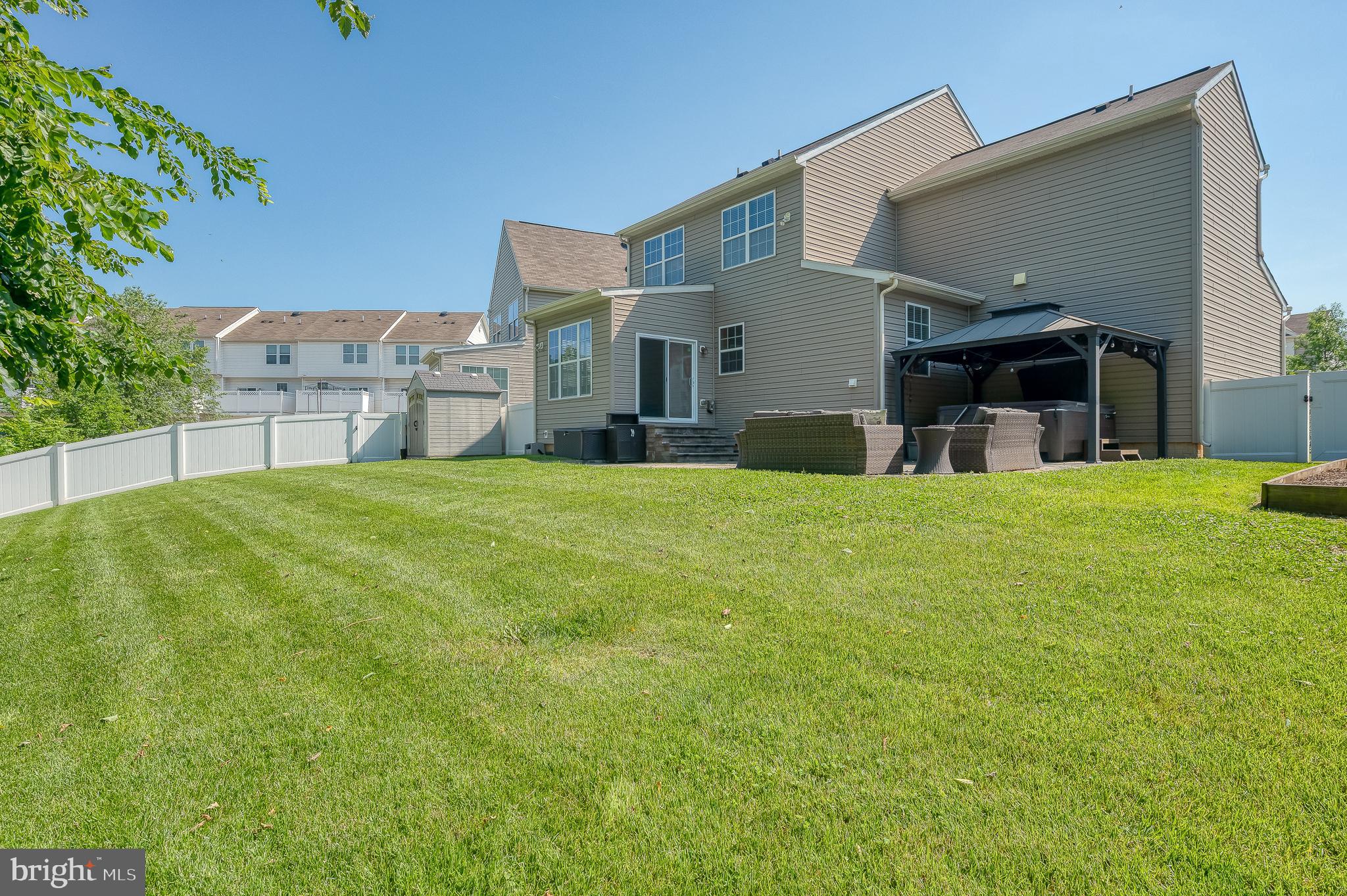 LAKES AT STANSBURY SHORE - Residential