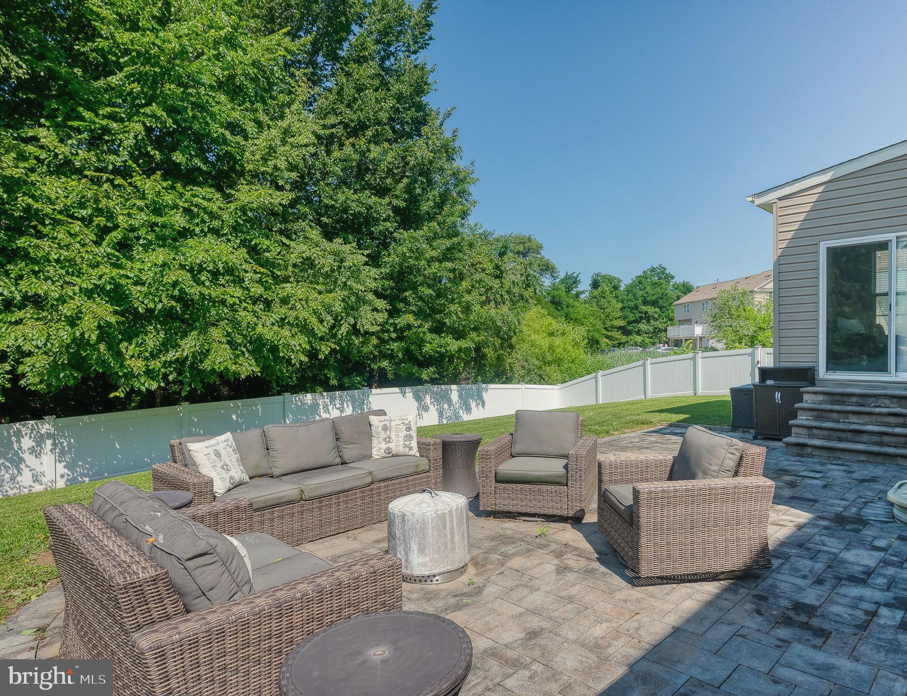 LAKES AT STANSBURY SHORE - Residential