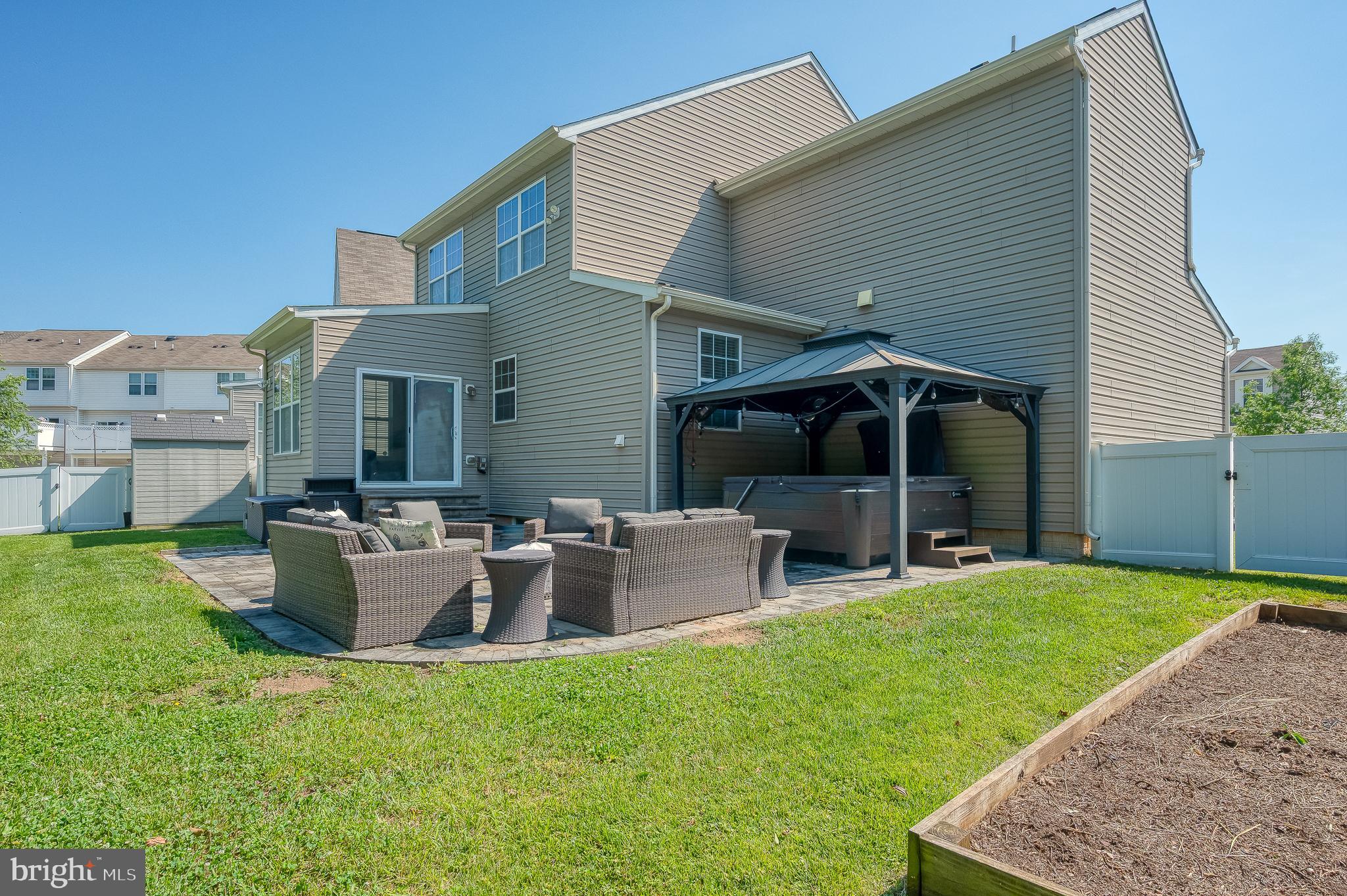 LAKES AT STANSBURY SHORE - Residential