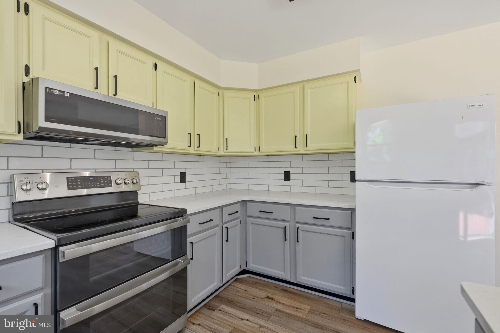 MOSBY MEADOWS - Residential