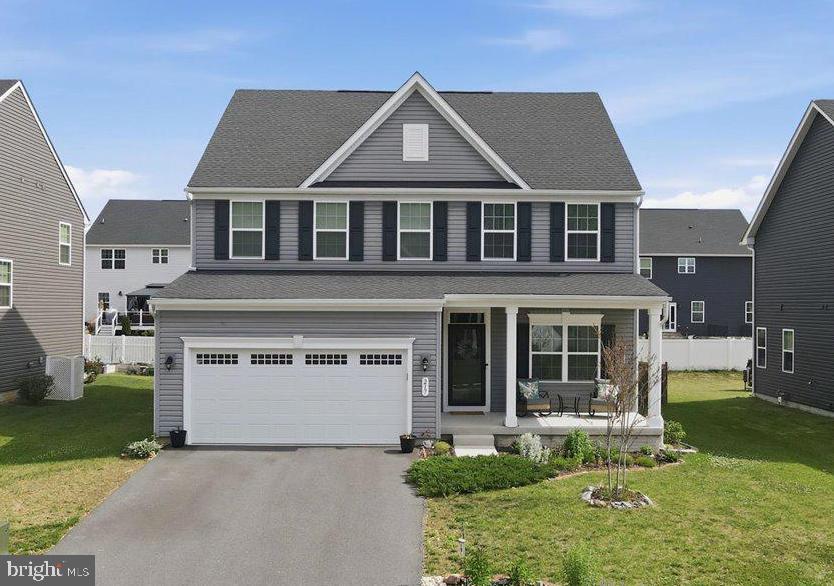 THE LAKES AT MARTINSBURG - Residential