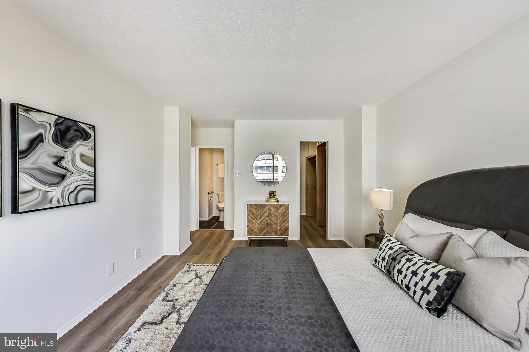 FRIENDSHIP HEIGHTS - Residential