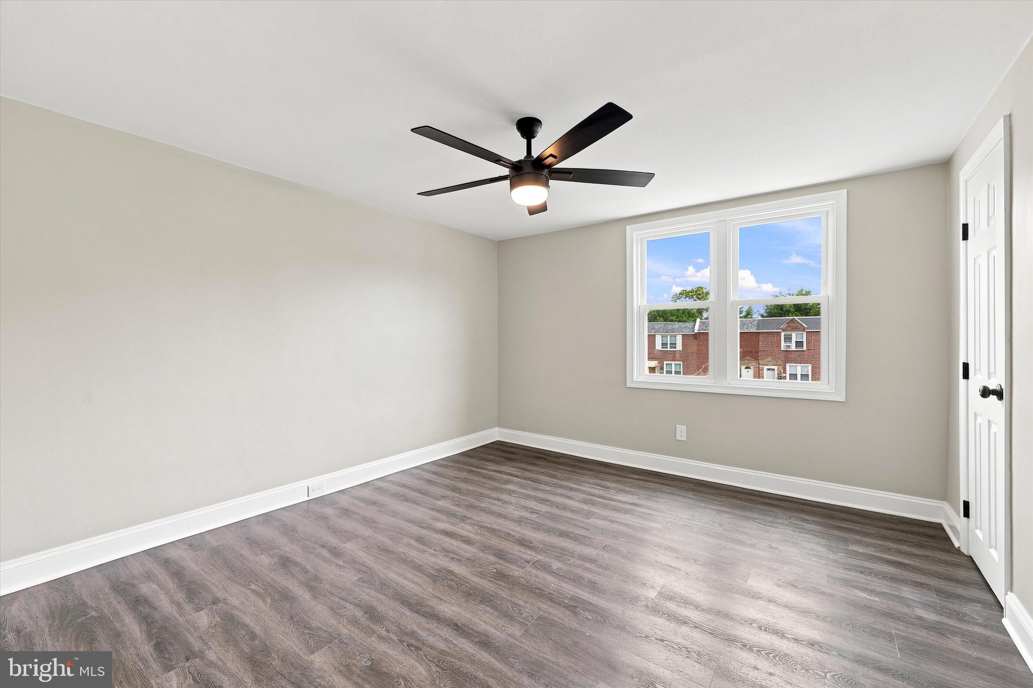 CLIFTON HEIGHTS - Residential