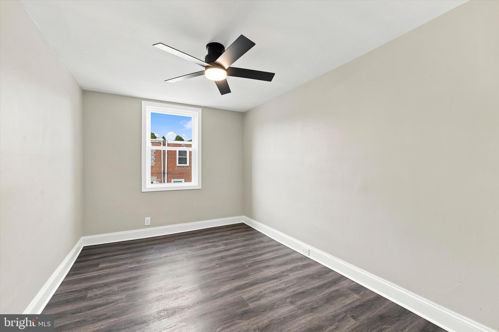 CLIFTON HEIGHTS - Residential