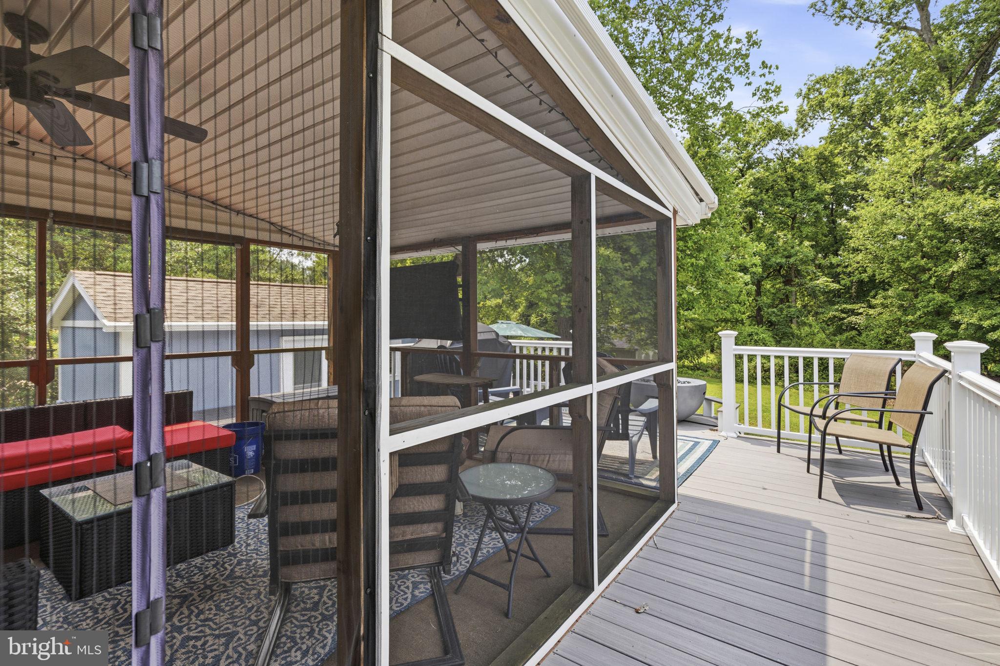 WHITE OAKS - Residential