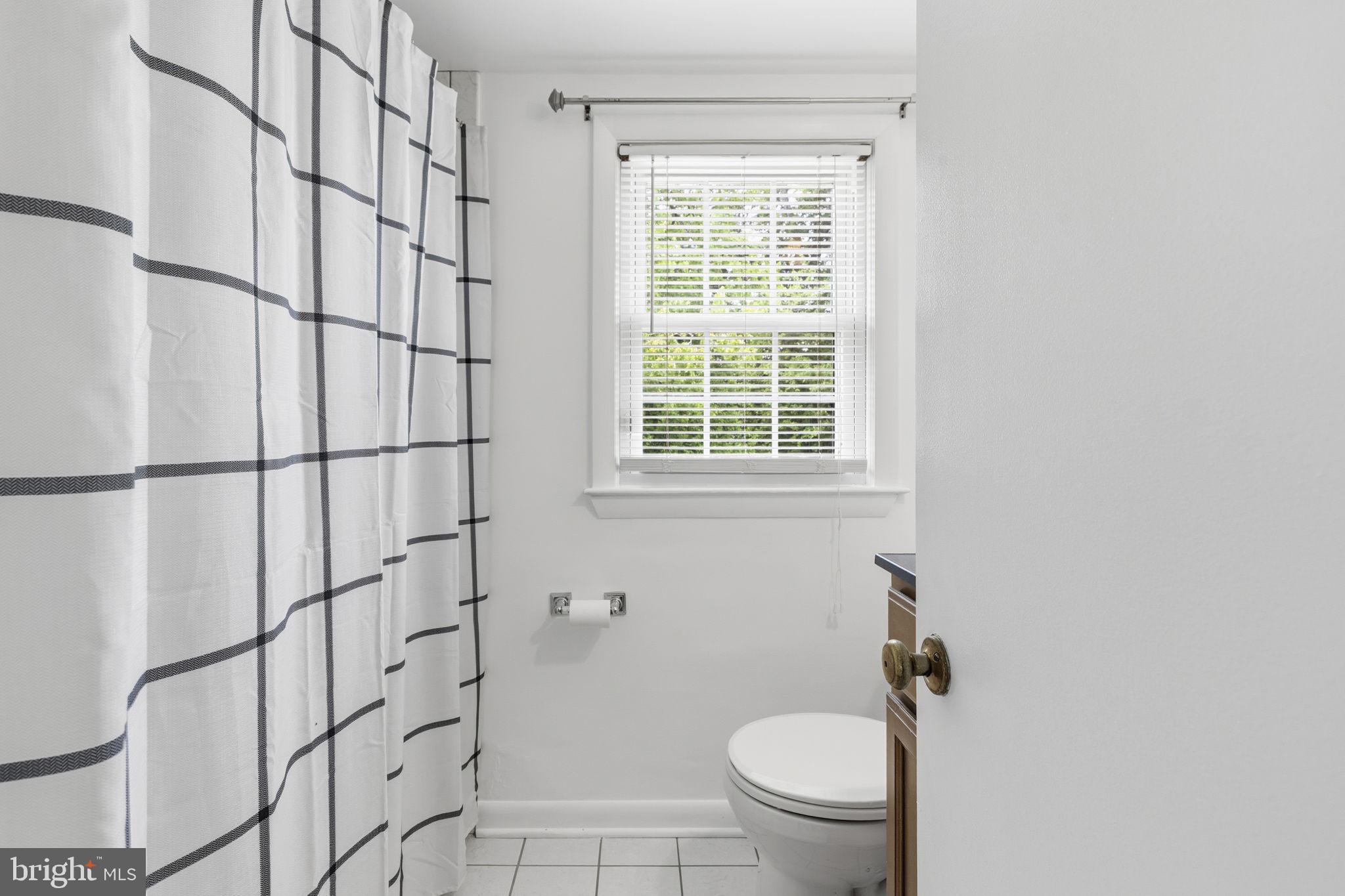 WHITE OAKS - Residential
